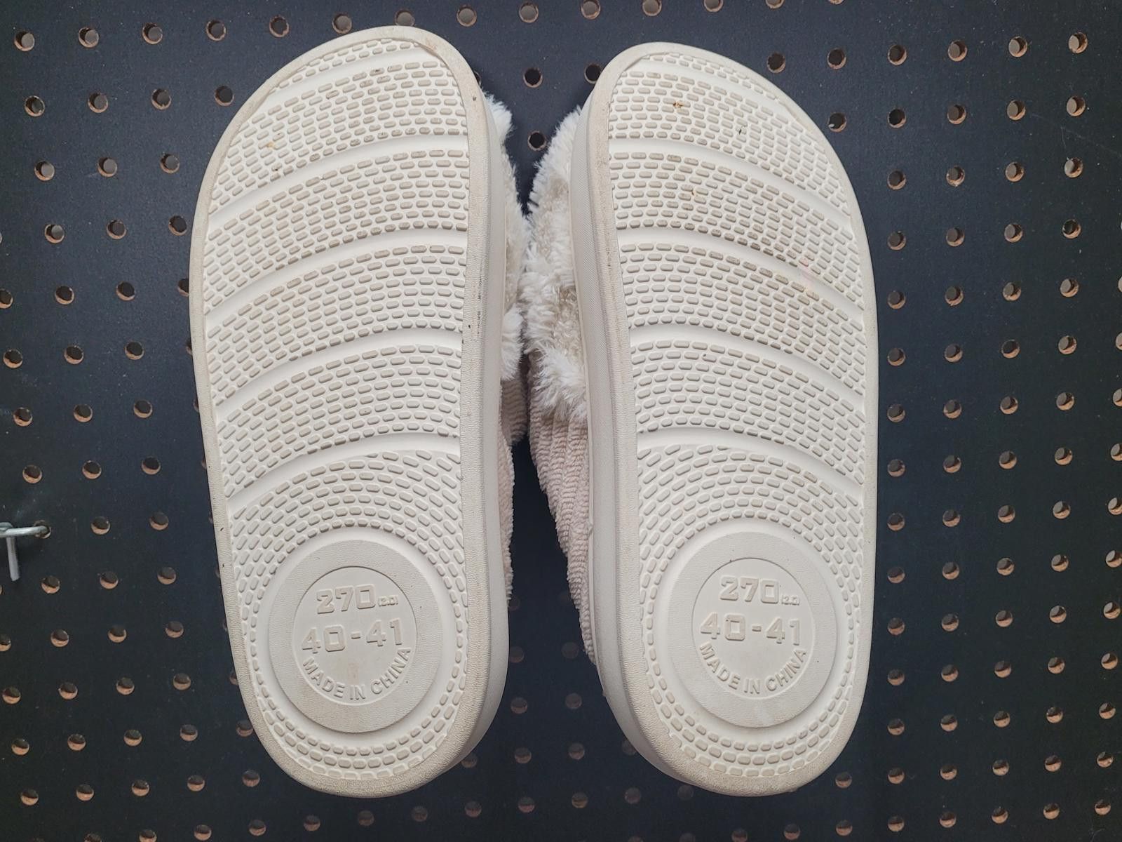 Other Fluffy Fun Women's Slippers - Snag 'Em Before They're Gone! Size US 7.5 / IT 37.5 - 6 Thumbnail