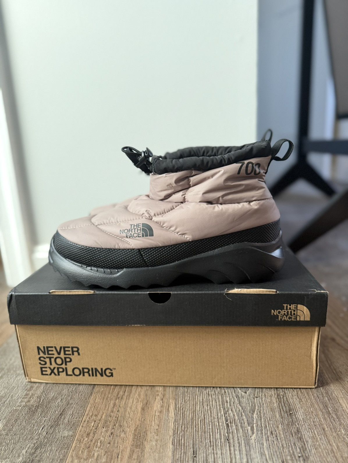 The North Face Nuptse Traction Chukka Size US 8 / EU 41 - 1 Thumbnail