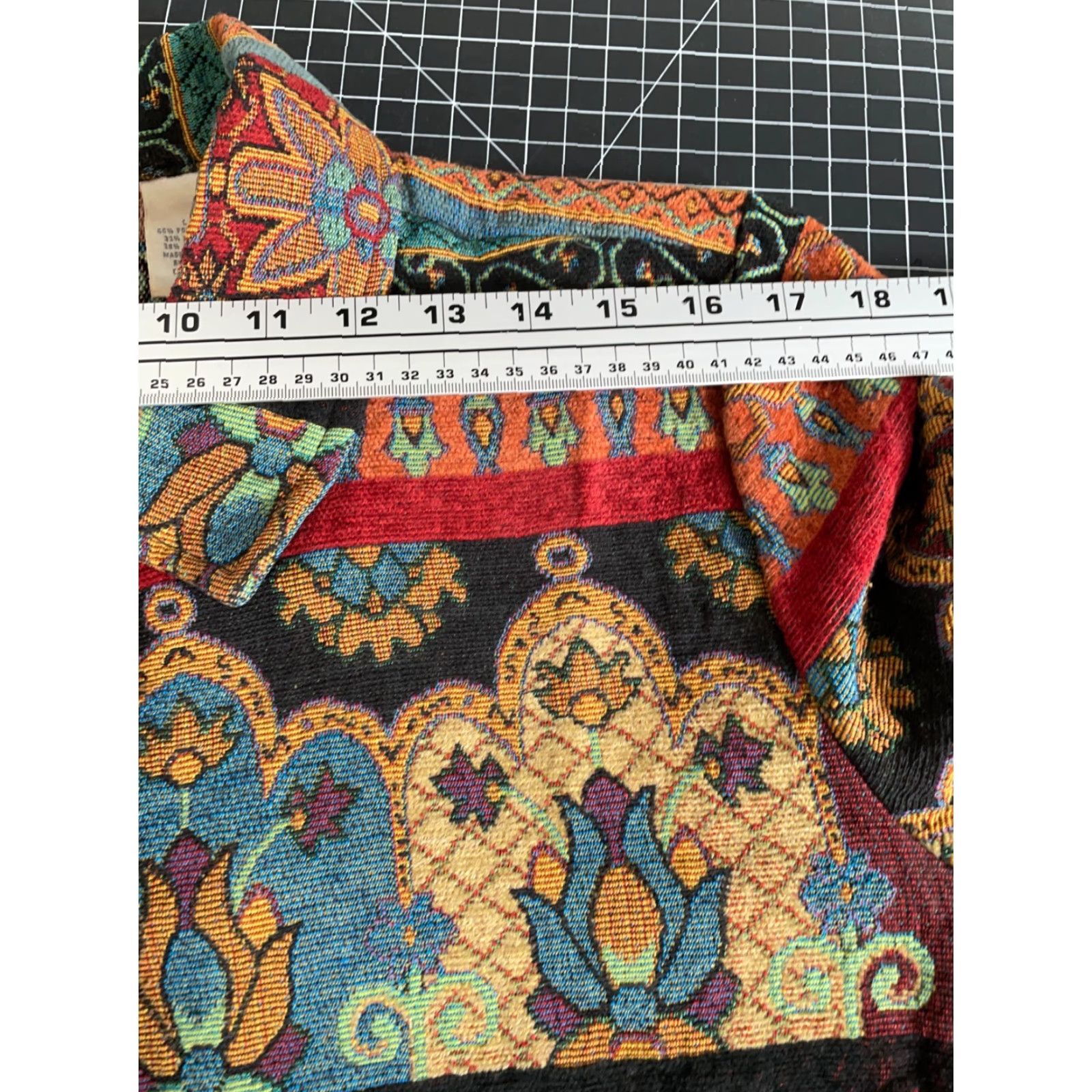 Vintage VINTAGE Studio Works Jacket Women's Large Red Floral Tapestry Geometric Textured Fabric Size L / US 10 / IT 46 - 7 Thumbnail