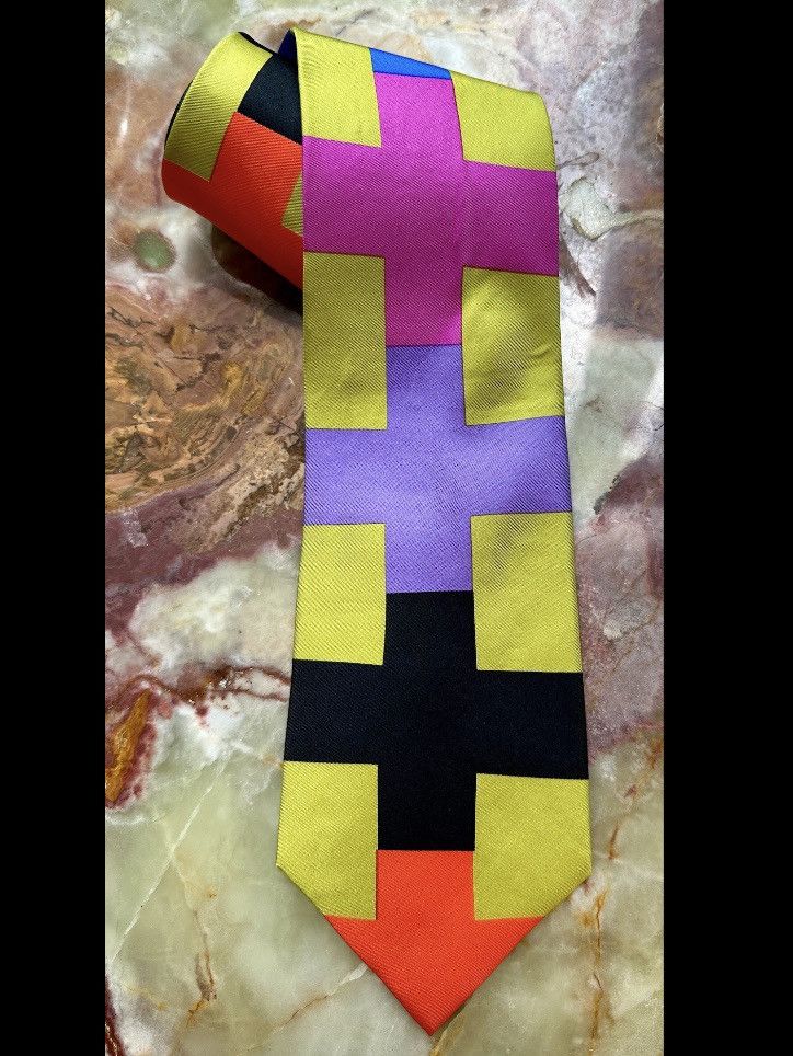 Other VINTAGE 1990s GENE MEYER SILK NECKTIE TIE GEOMETRIC JAPAN Size ONE SIZE - 1 Thumbnail