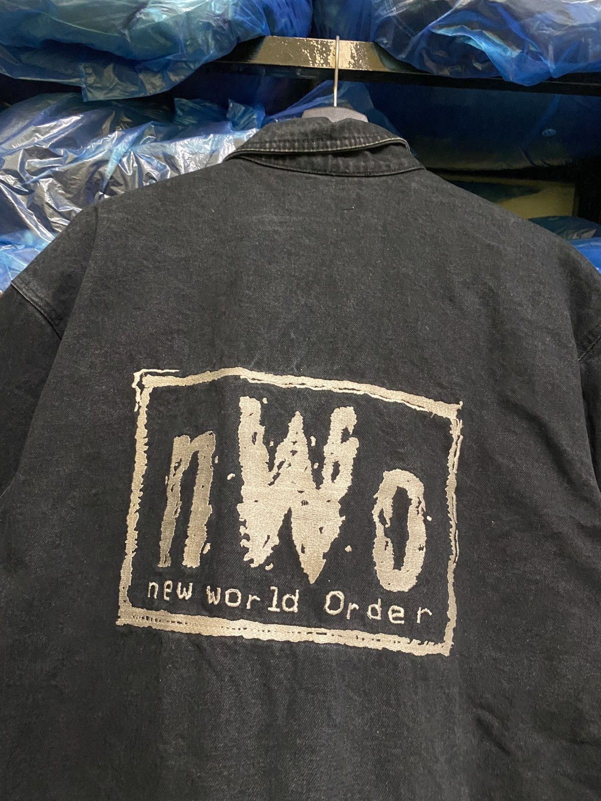 WCW/nWo VINTAGE 90S N.W.O DENIM TRUCKER JACKET Size US L / EU 52-54 / 3 - 11 Thumbnail