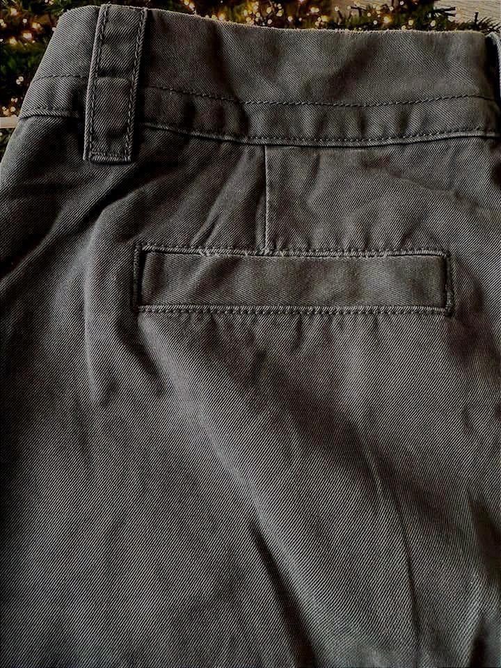 Canvas NWOT Lands' End Canvas Distressed Buttonfly Chinos Size 26" / US 2 / IT 38 - 7 Thumbnail