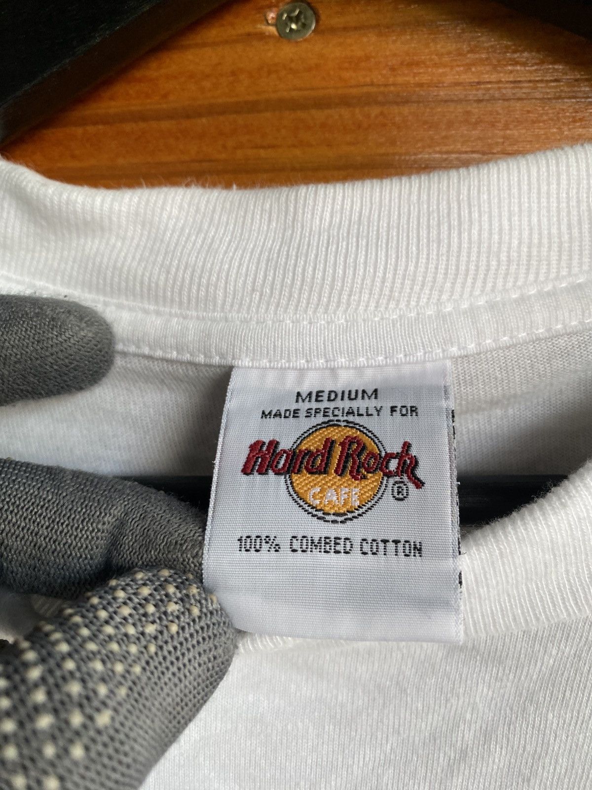 Hard Rock Cafe Vintage Hard Rock Café London “The Original” T-Shirt – 1990s Size US M / EU 48-50 / 2 - 7 Thumbnail