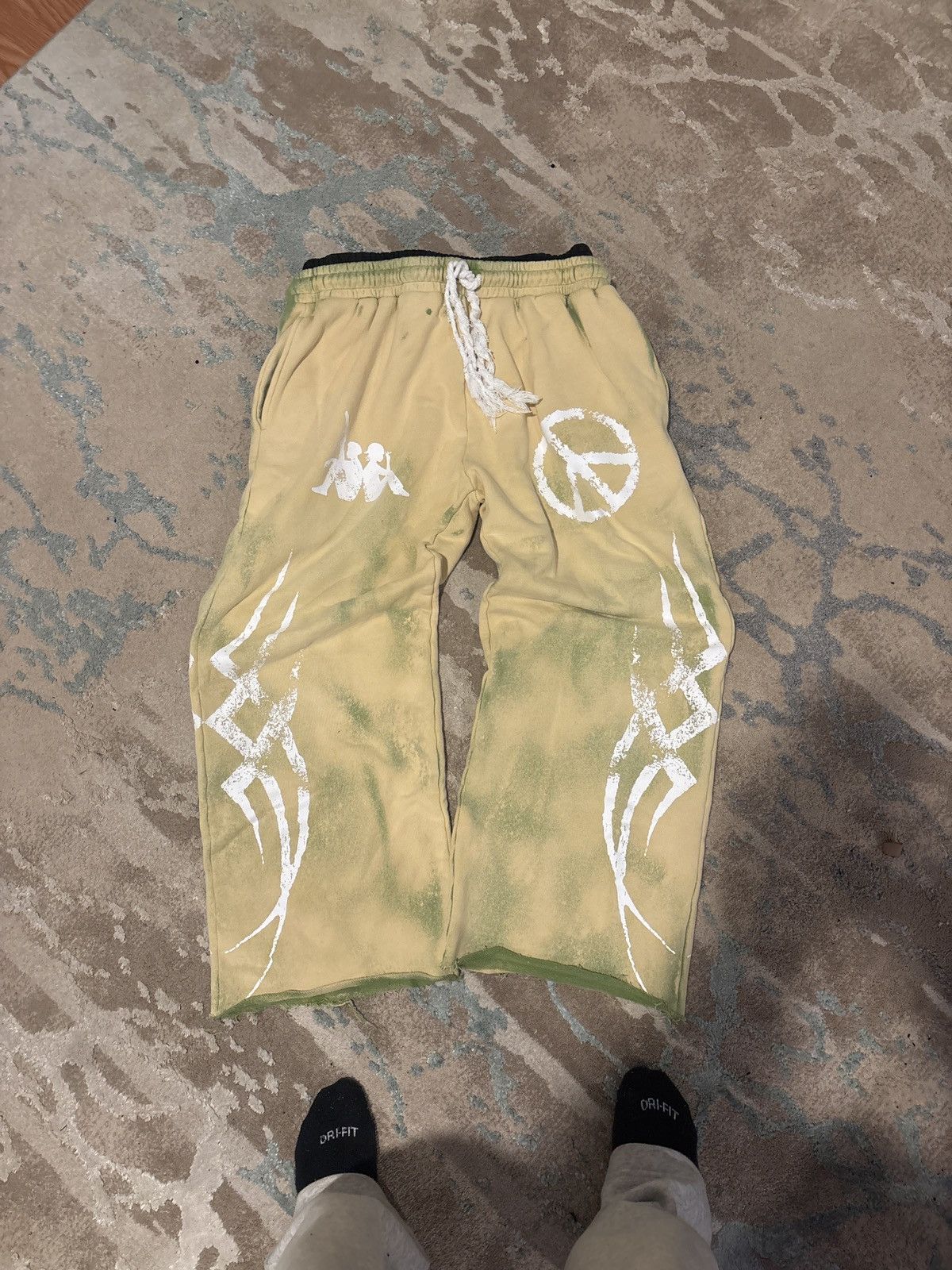 Other cozyyy sweatpants Size US 30 / EU 46 - 1 Thumbnail