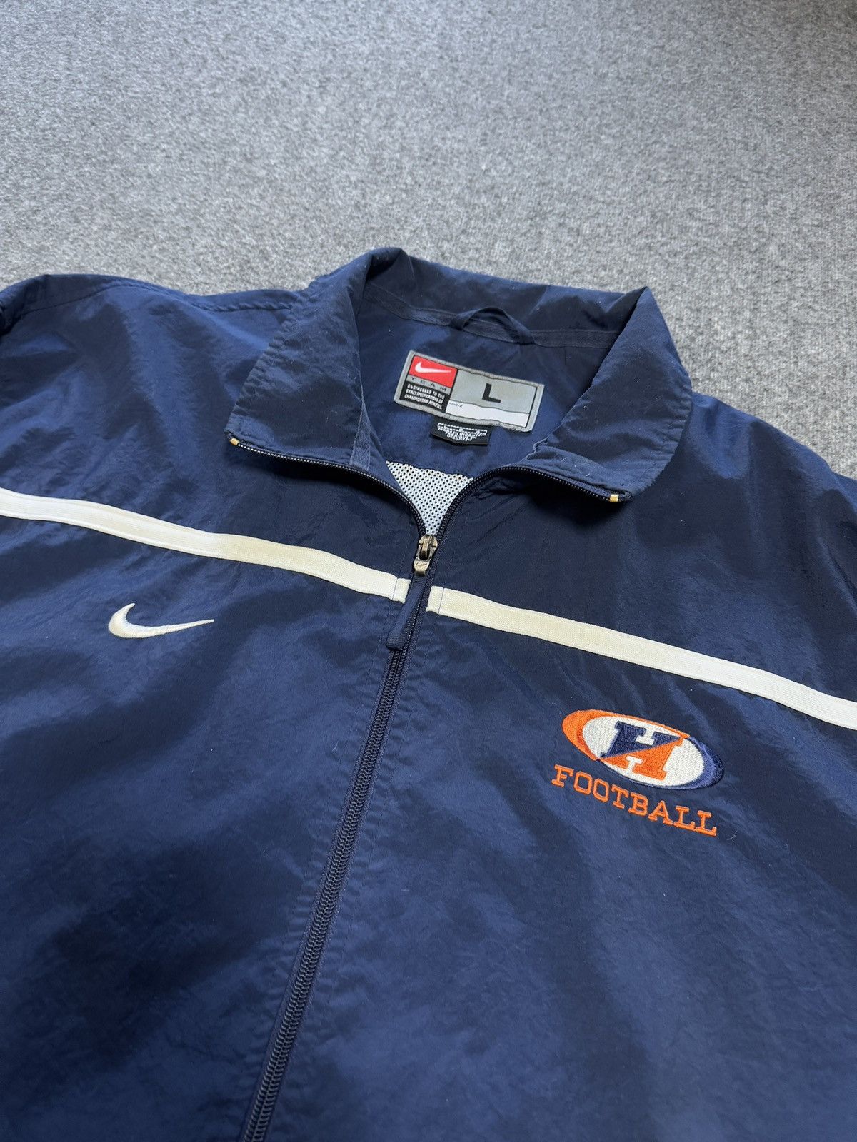 Nike Nike Track Jacket Football Nike Team Y2K Size US L / EU 52-54 / 3 - 2 Thumbnail