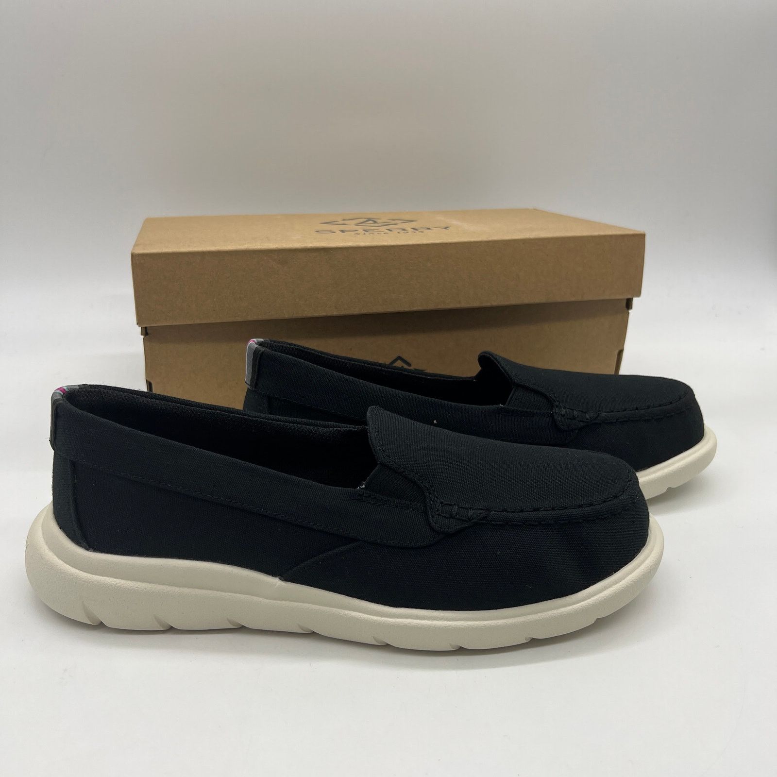 Other Sperry Slip-On Womens Size 7.5 Wide Recycled Upper Size US 7.5 / IT 37.5 - 6 Thumbnail