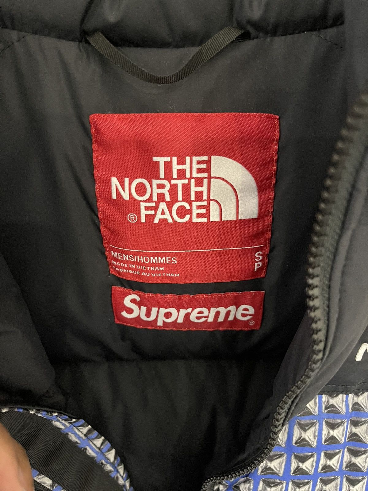 Supreme × The North Face Blue stud print nuptse vest Size US S / EU 44-46 / 1 - 6 Thumbnail