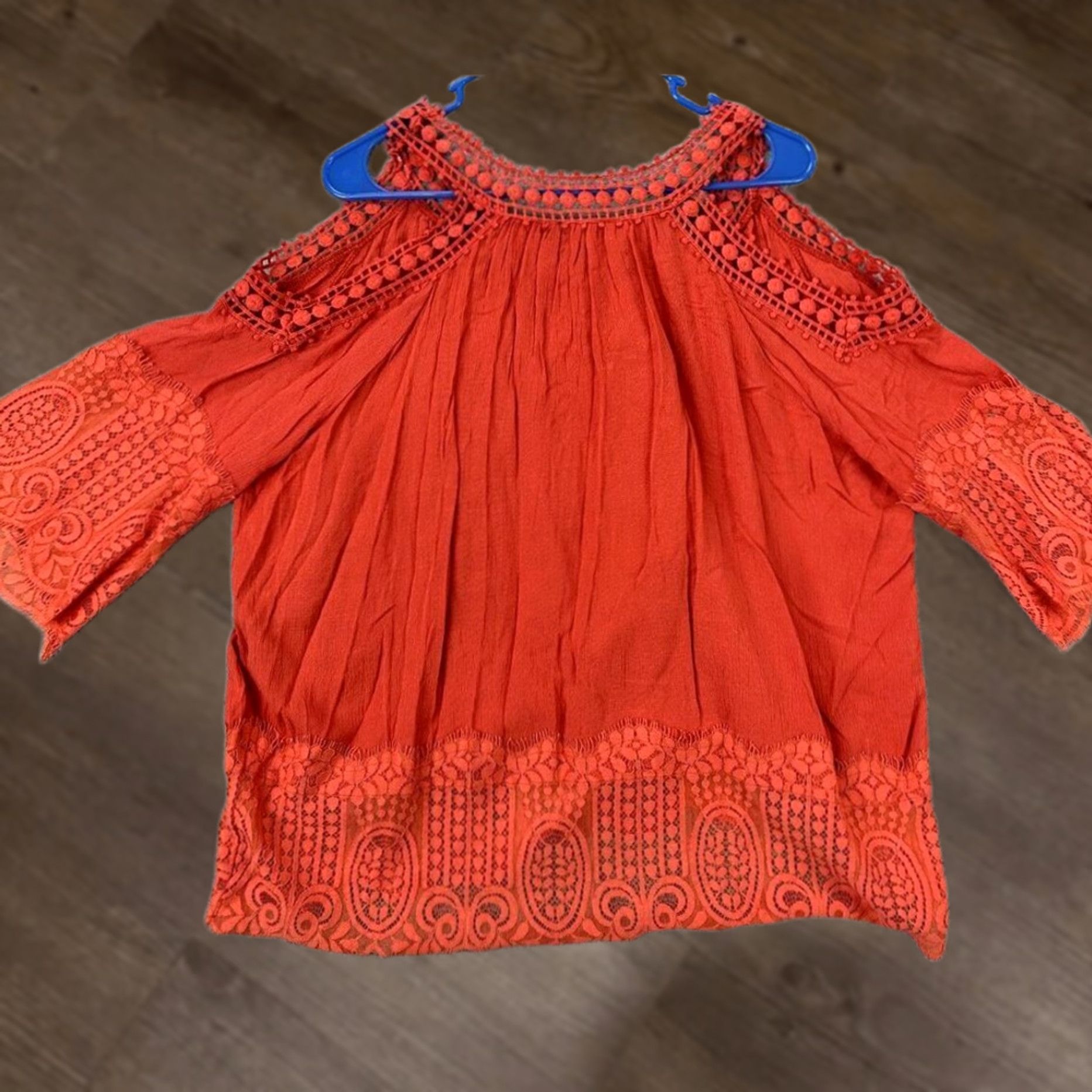 Olive Oliver Off Shoulder Shirt Womens Large Salmon Lace V-Neck Blouse NEW Size L / US 10 / IT 46 - 1 Thumbnail