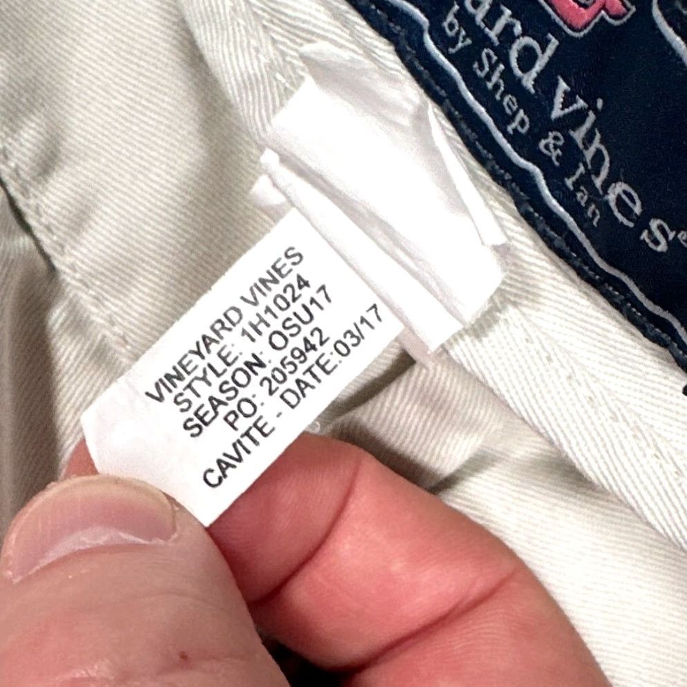Vineyard Vines VINEYARD VINES Mens Breaker Shorts 40 White Cotton Twill Embroidered Casual Chino Beach Outdoor Size US 40 / EU 56 - 4 Thumbnail