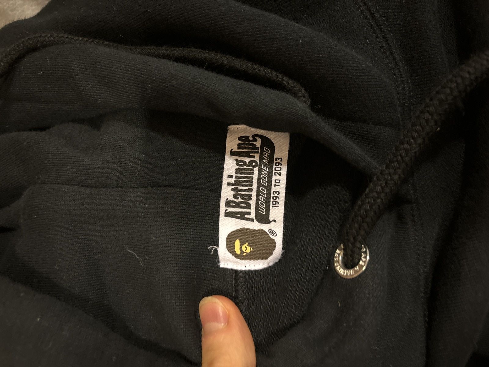 Bape Bape Black/Rainbow Stiched College Hoodie Size US M / EU 48-50 / 2 - 5 Thumbnail