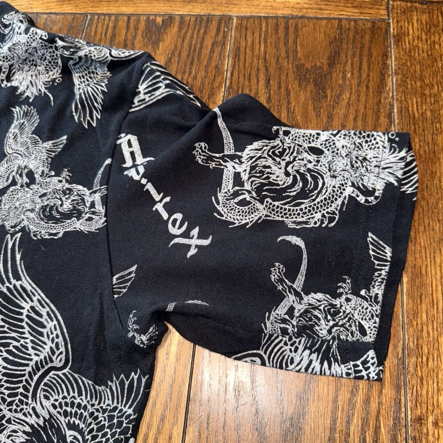 Avirex VINTAGE Avirex Shirt XL All Over Print Animal Bird Black Sliver Sparkle Crew Neck Short Sleeve Men T-Shirt Y2K Grunge Skater Size US XL / EU 56 / 4 - 3 Thumbnail
