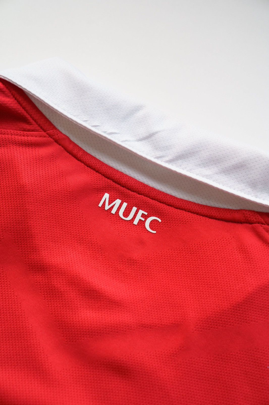Nike Nike x Manchester United Jersey 2010 - 2011 Size US M / EU 48-50 / 2 - 6 Thumbnail