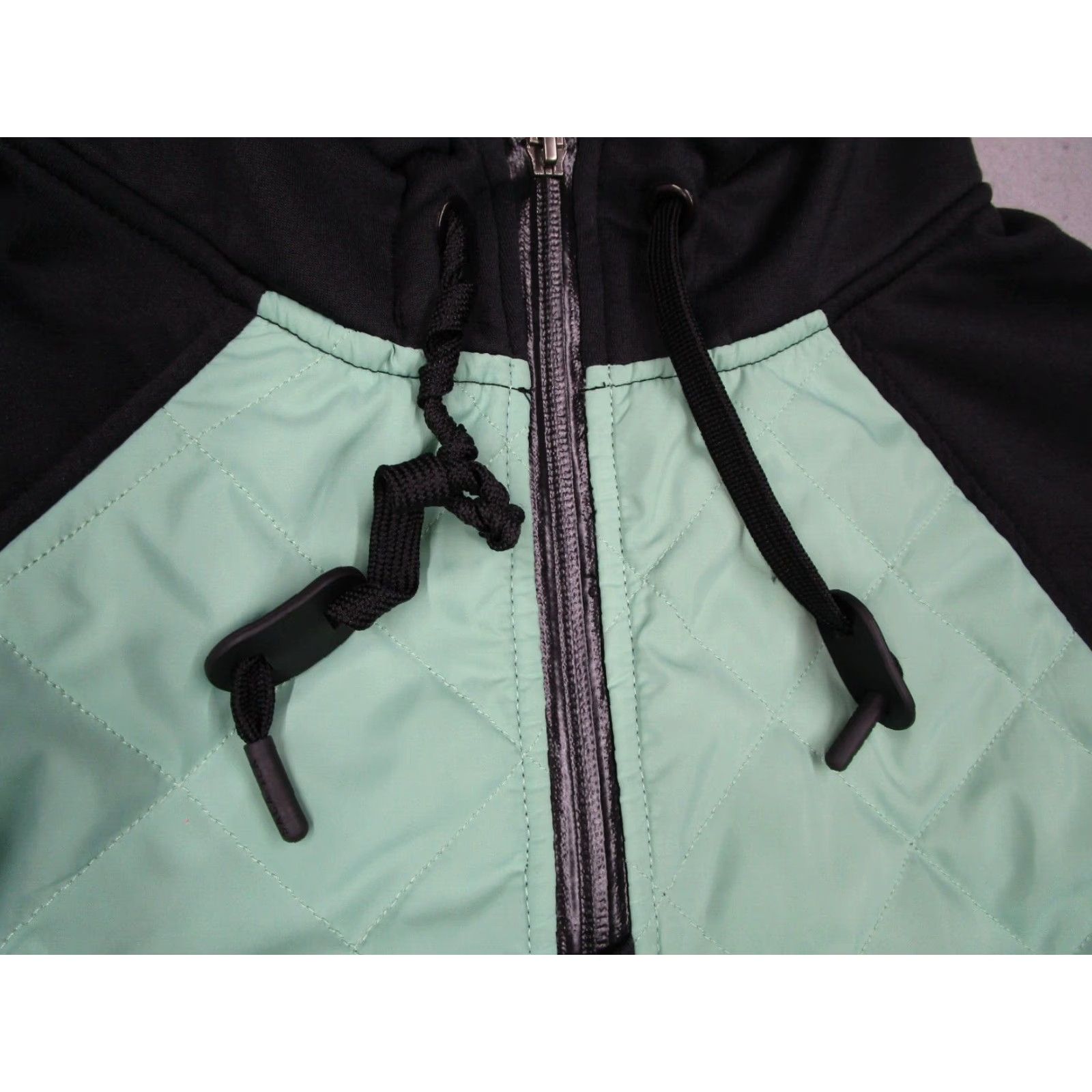 Vintage Saga Outerwear Jacket Women Small Green 1/4 Zip Hooded Quilted Wind-Resistant Pockets Logo Lightweight Regular Zip Polyester Minky? Size S / US 4 / IT 40 - 7 Thumbnail