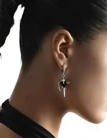 Jewelry Black Heart Stone Earrings Size ONE SIZE - 1 Thumbnail