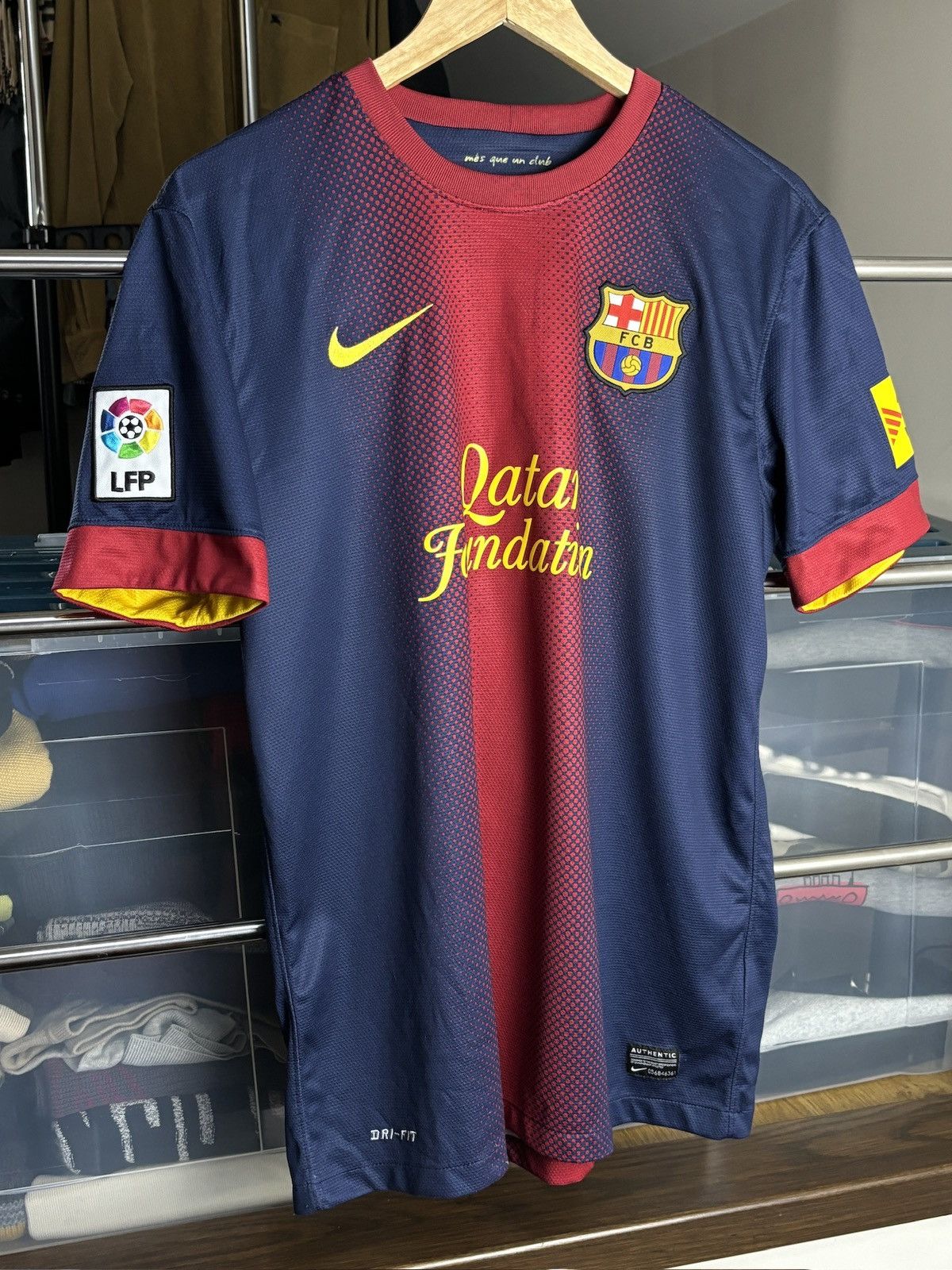 Nike Nike FC Barcelona FCB Soccer Jersey Pedro Size US M / EU 48-50 / 2 - 2 Thumbnail