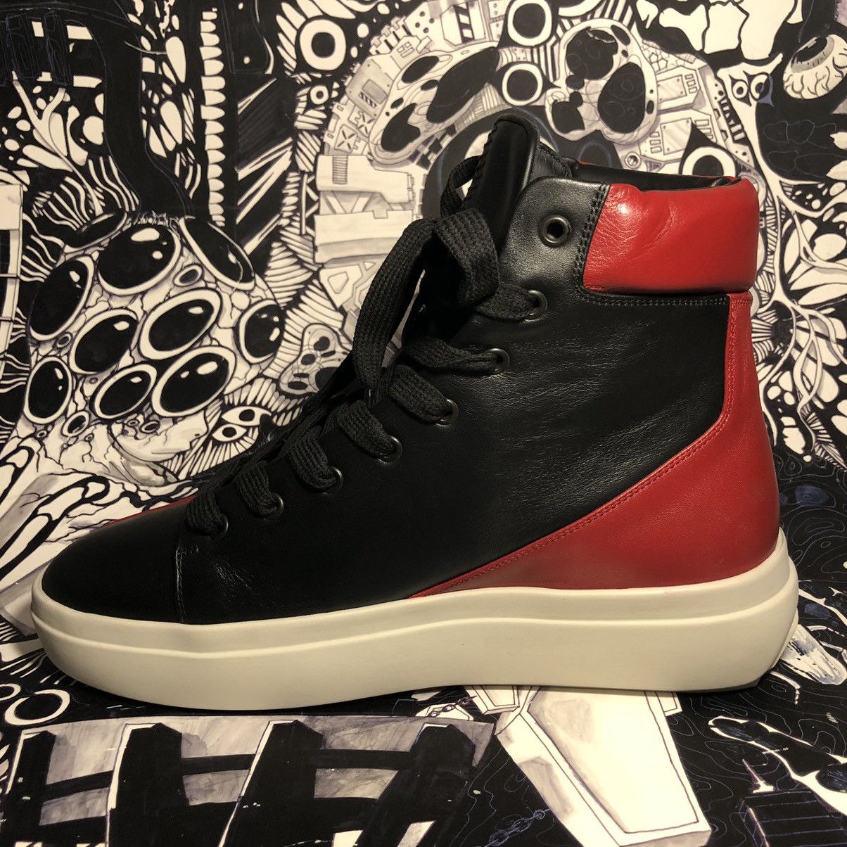 Represent Clo. SAMPLE SS18 The Alpha Mid Black / Red Bred Size US 10 / EU 43 - 6 Thumbnail