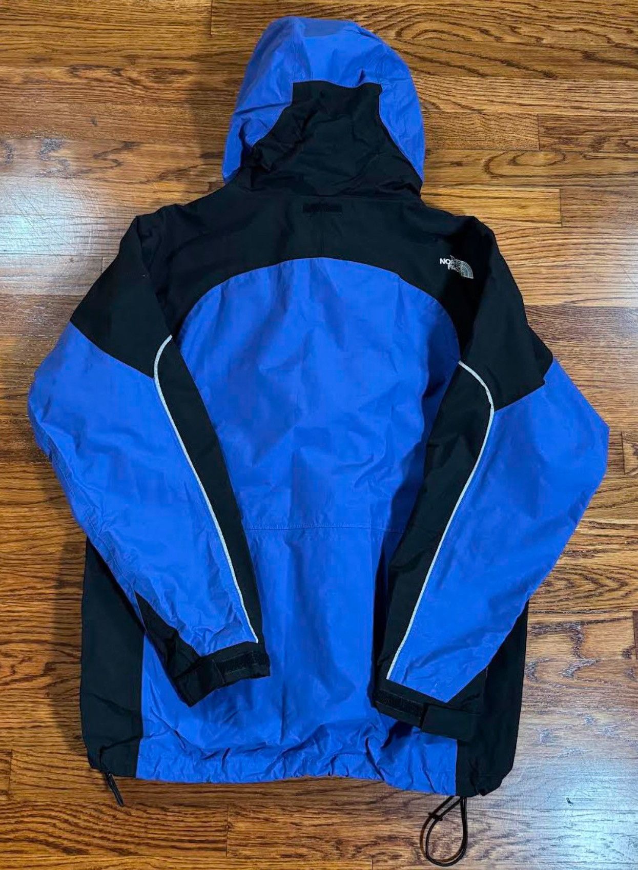 The North Face Vintage The North Face Blue / Black / 3M Jacket (Size L) Size US L / EU 52-54 / 3 - 2 Thumbnail