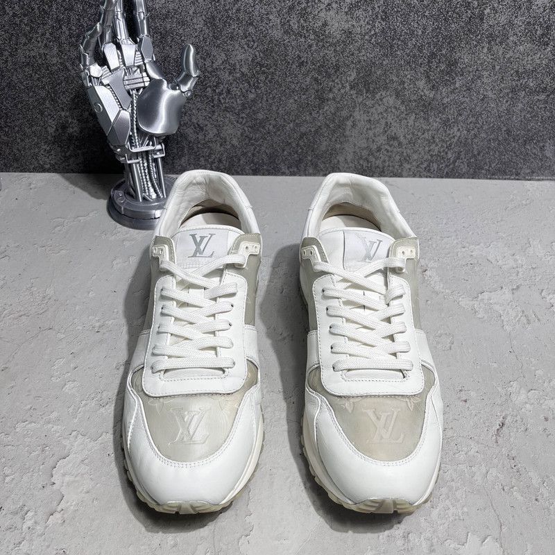 Louis Vuitton Louis Vuitton Monogram Logo Running Shoes - Size US 8 / EU 41 - 2 Thumbnail