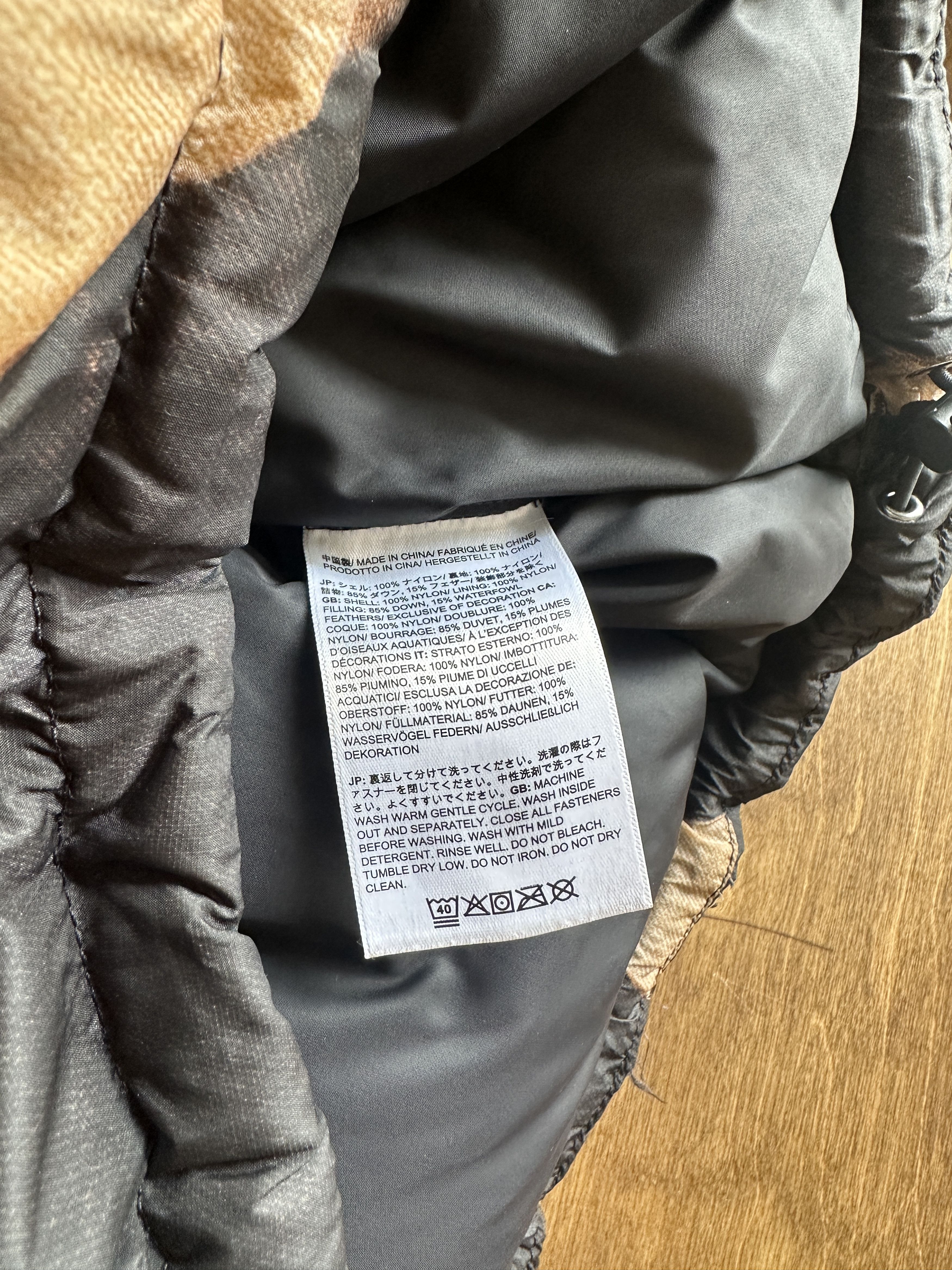 Supreme × The North Face Supreme x North Face Bleached Denim Puffer Jacket Size US XL / EU 56 / 4 - 7 Thumbnail