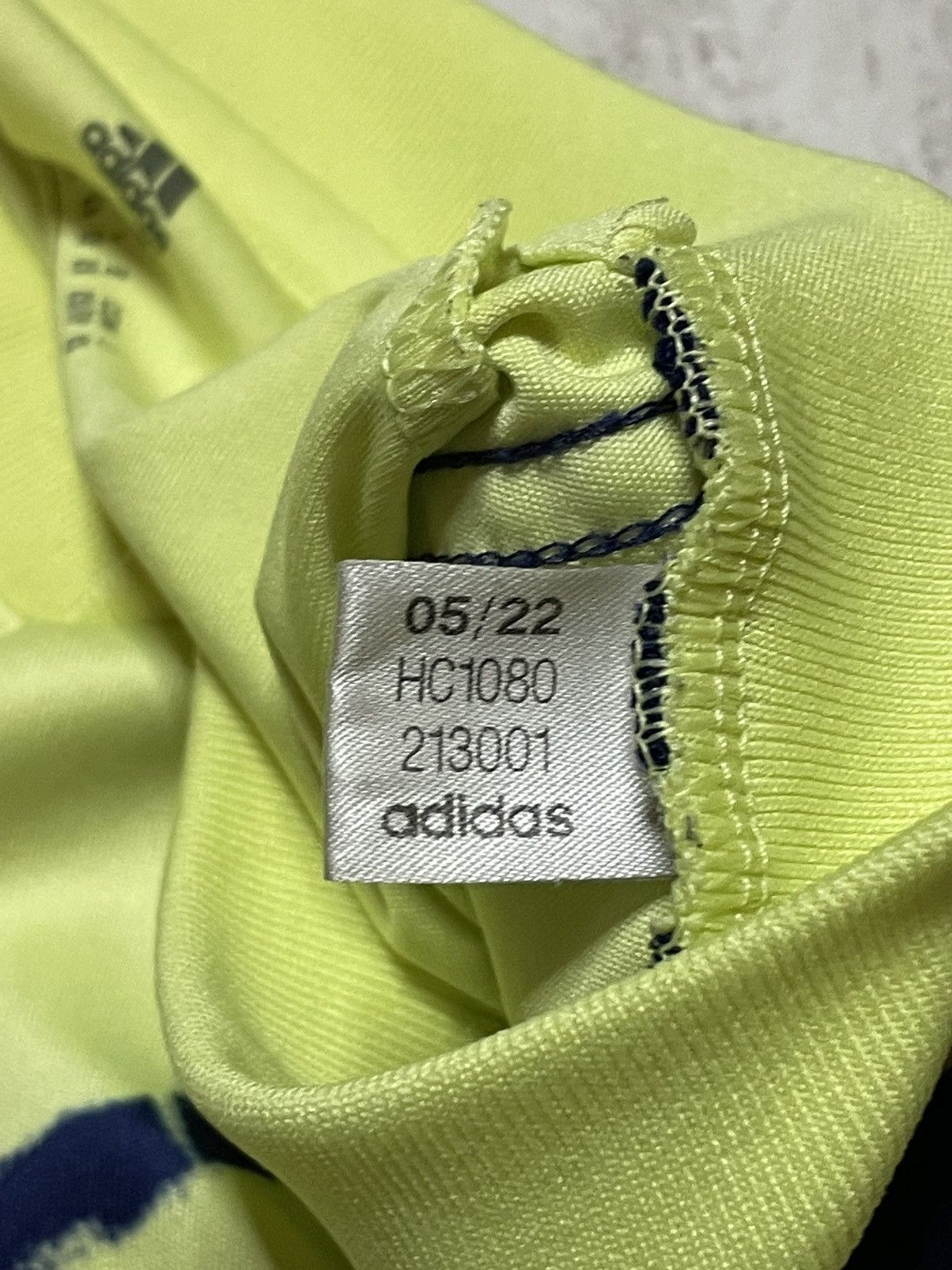 Adidas Adidas Leeds United 2022/2023 Away Football Shirt Jersey Size US XS / EU 42 / 0 - 7 Thumbnail