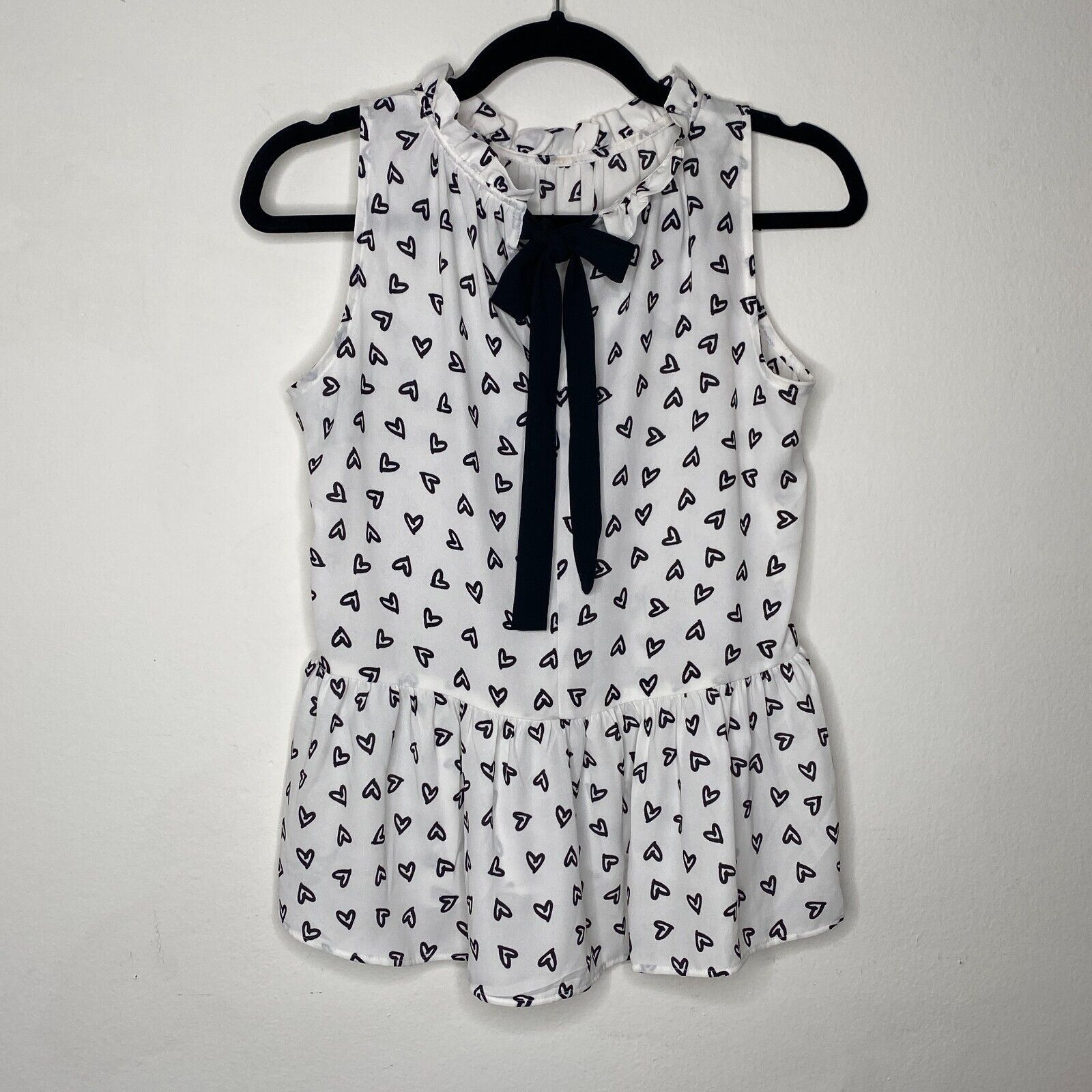 Loft Loft White Ruffle Peplum Top Black Hearts Sleeveless XSP Size XS / US 0-2 / IT 36-38 - 2 Thumbnail