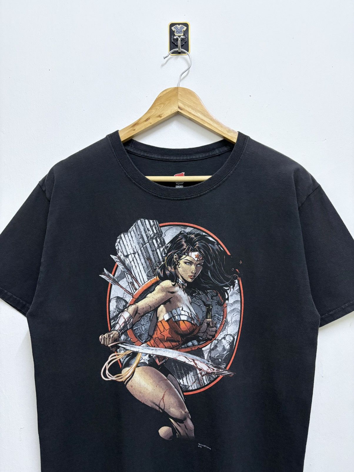 Cartoon Network 2000’s DC Comics - Wonder Woman by Graphitti T-Shirt Size US M / EU 48-50 / 2 - 3 Thumbnail