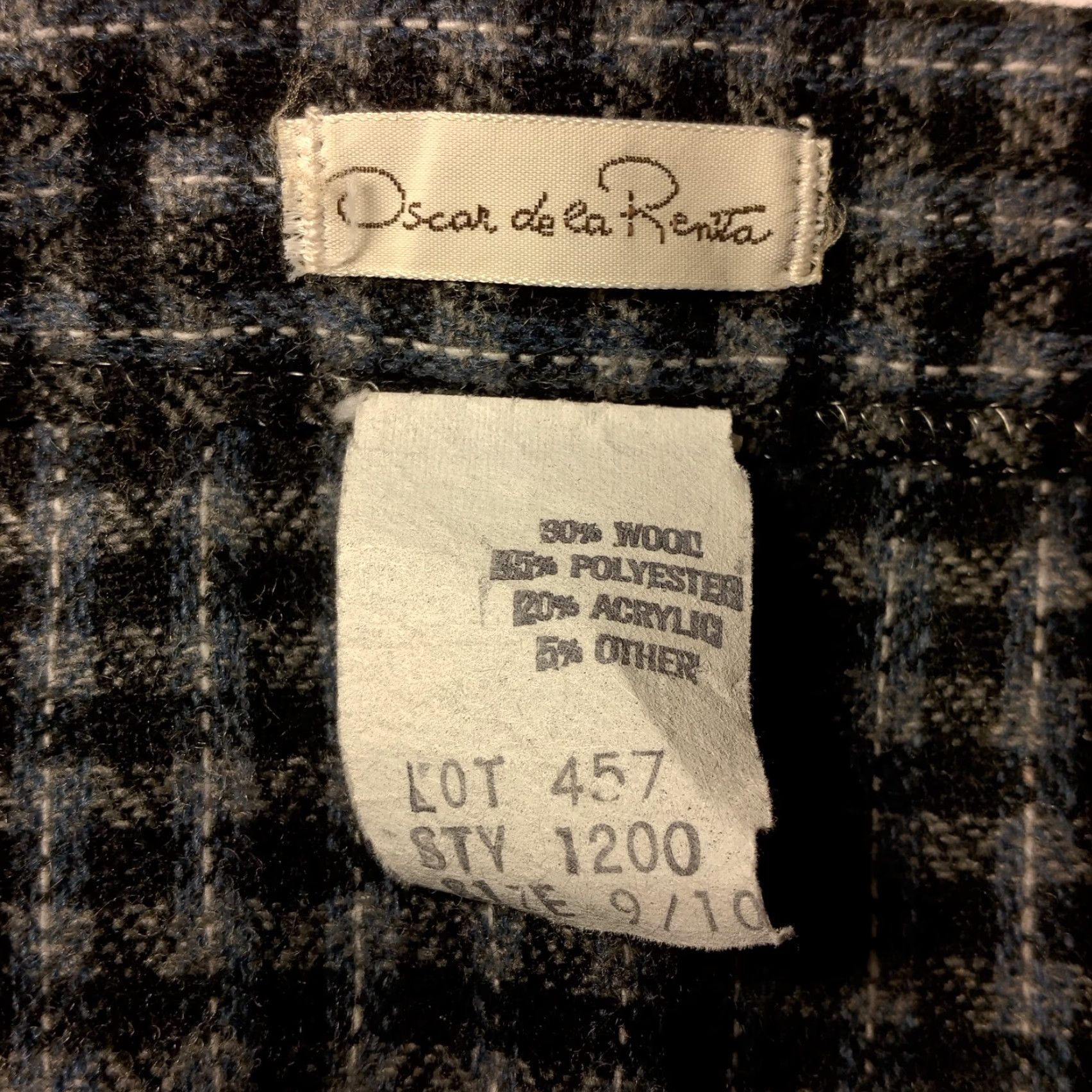 Oscar De La Renta VINTAGE Oscar de la Renta Skirt Women's Midi A-Line Plaid Wool Blend Button Front Size 9/10 Black Gray Blue Fall Winter Size 30" / US 8 / IT 44 - 3 Thumbnail
