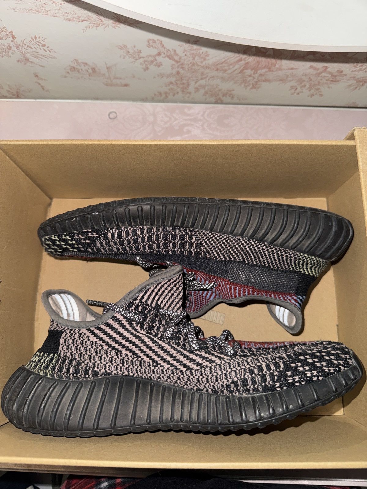 Yeezy Yeezy 350 Boost Size US 7.5 / EU 40-41 - 5 Thumbnail