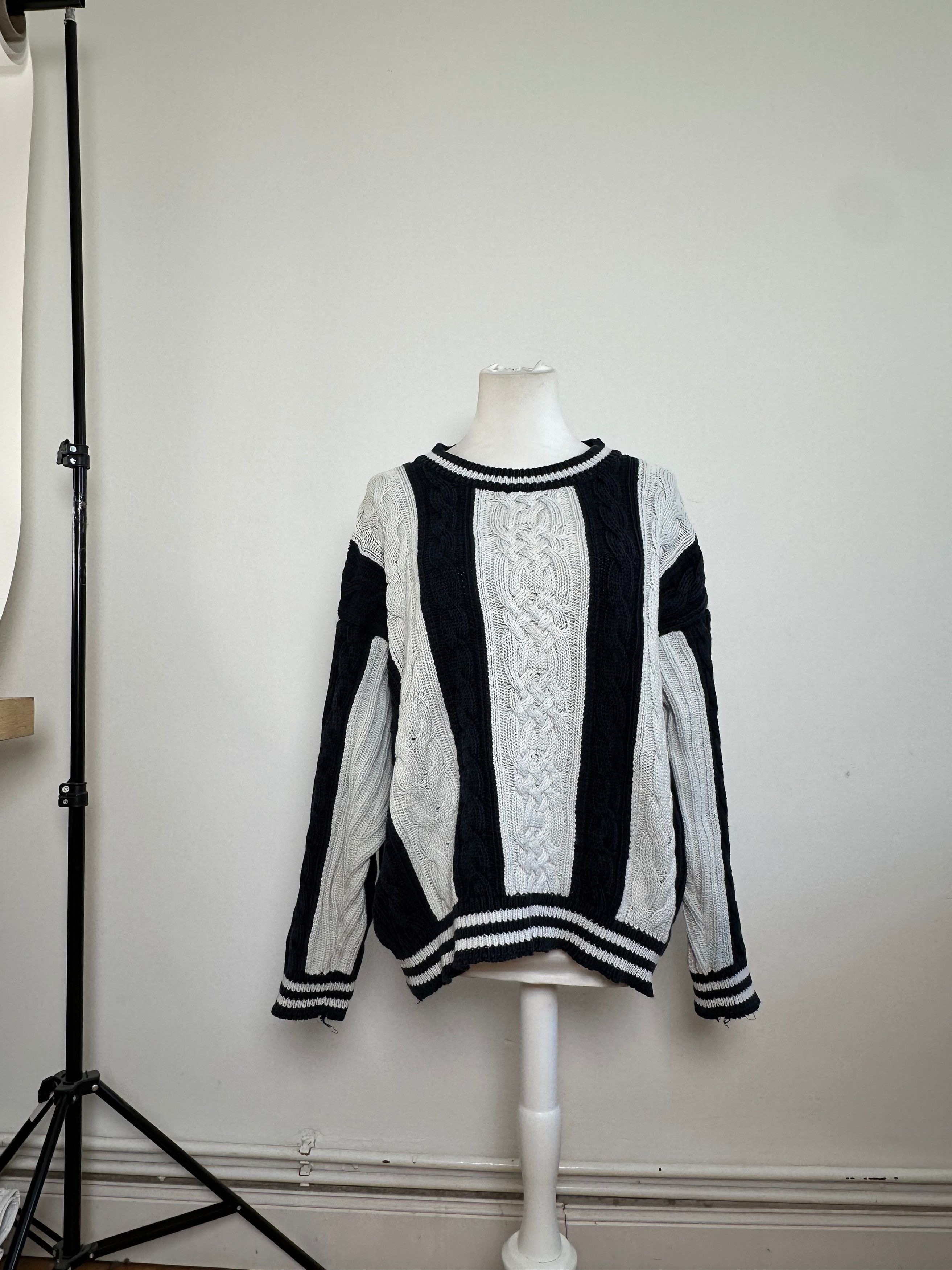 Escada Vintage Cotton Sweater Navy Size L / US 10 / IT 46 - 1 Thumbnail