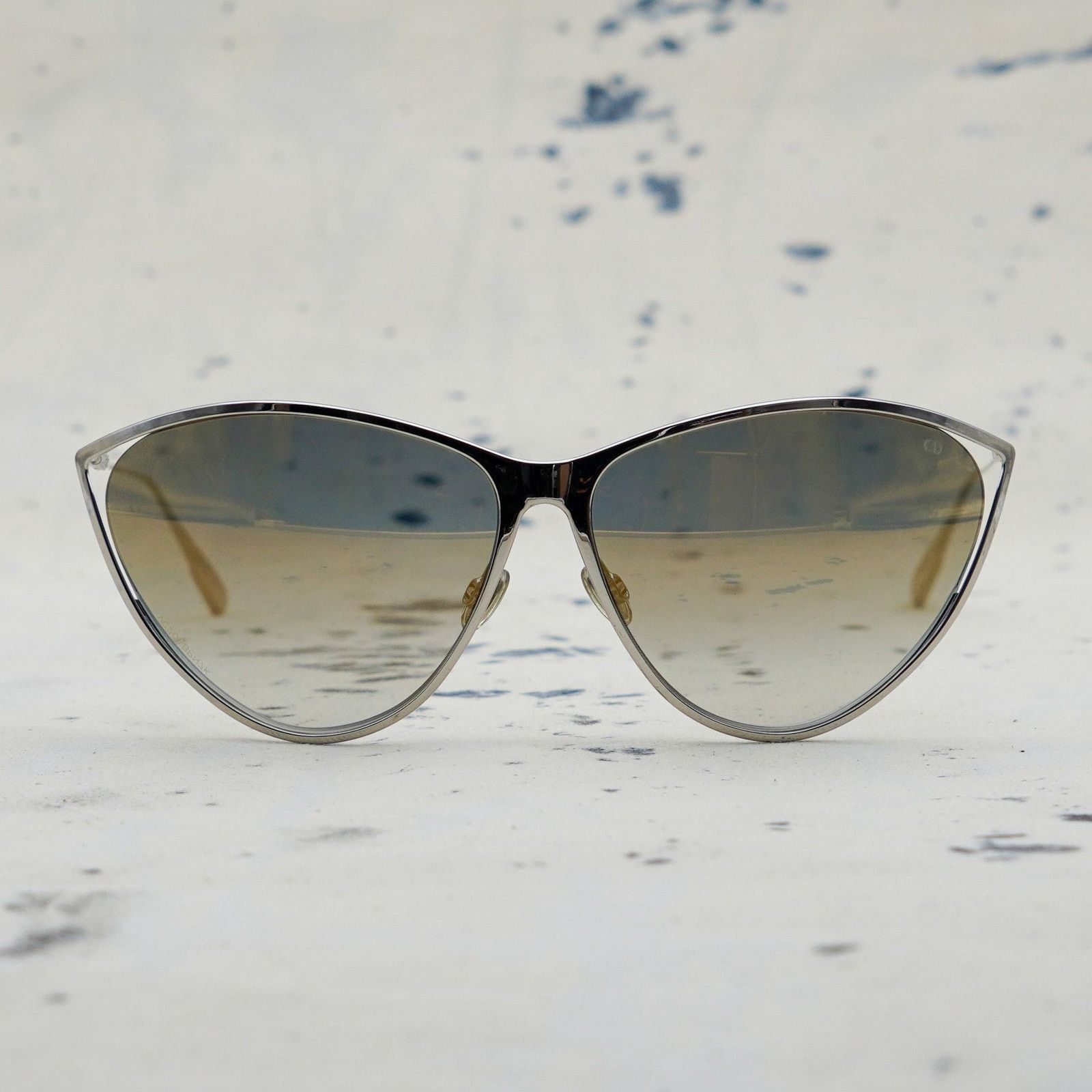 Dior Dior new motard silver gradient cat eye cd logo sunglasses Size ONE SIZE - 2 Thumbnail