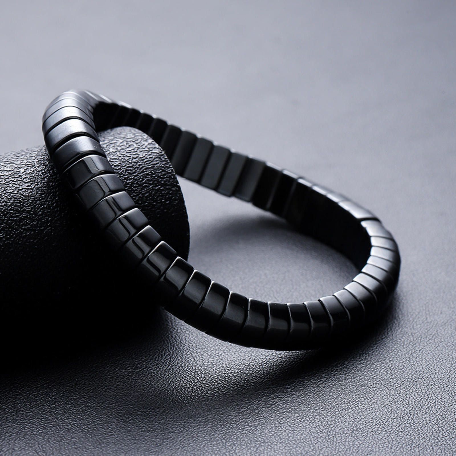 Japanese Brand Black Modern Stretch Magnetic Bracelet, Sleek Design Size ONE SIZE - 4 Thumbnail