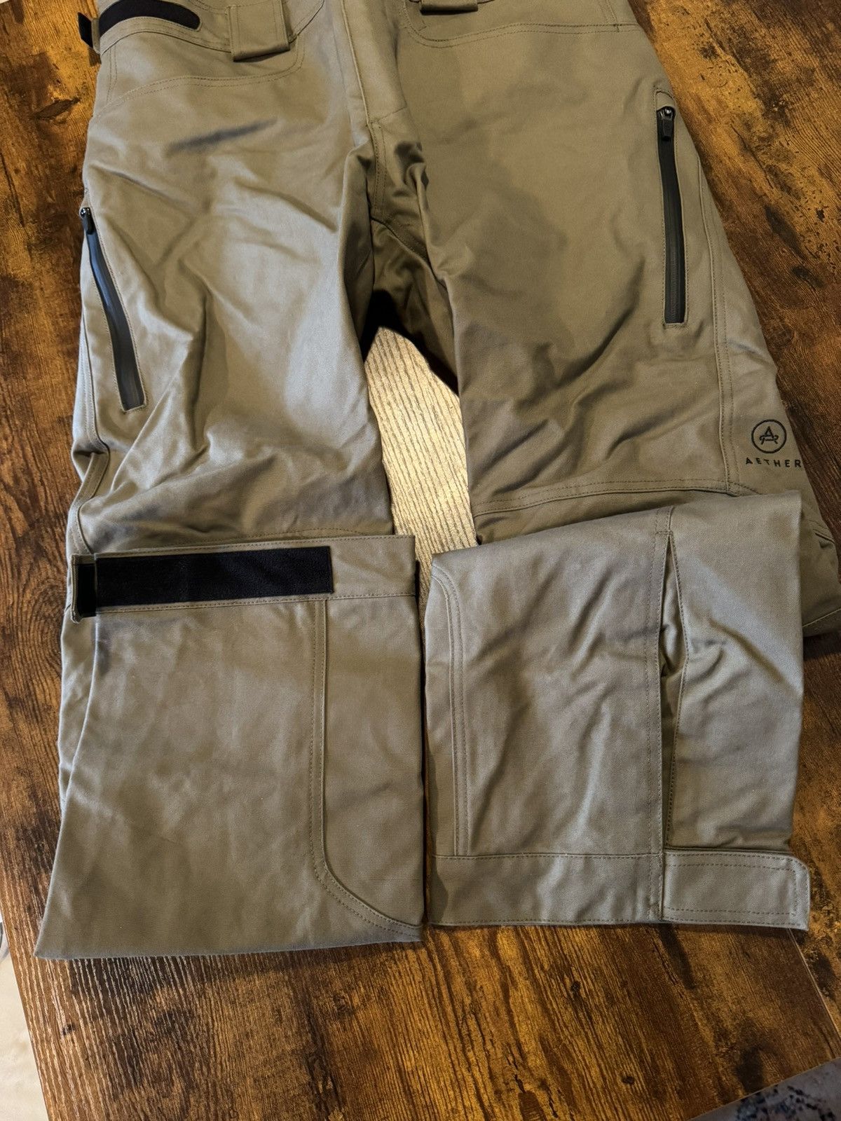 Aether Apparel Aether Range L Ski pants in Overland Brown Size US 34 / EU 50 - 2 Thumbnail
