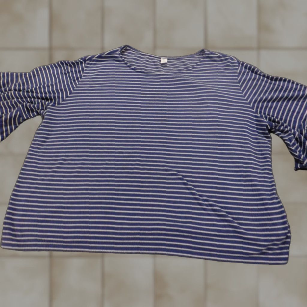 Old Navy **Womens Old Navy Blue XL Stretch Blouse** User: **Old Navy Blue XL Stretch Blouse** Size XL / US 12-14 / IT 48-50 - 1 Thumbnail