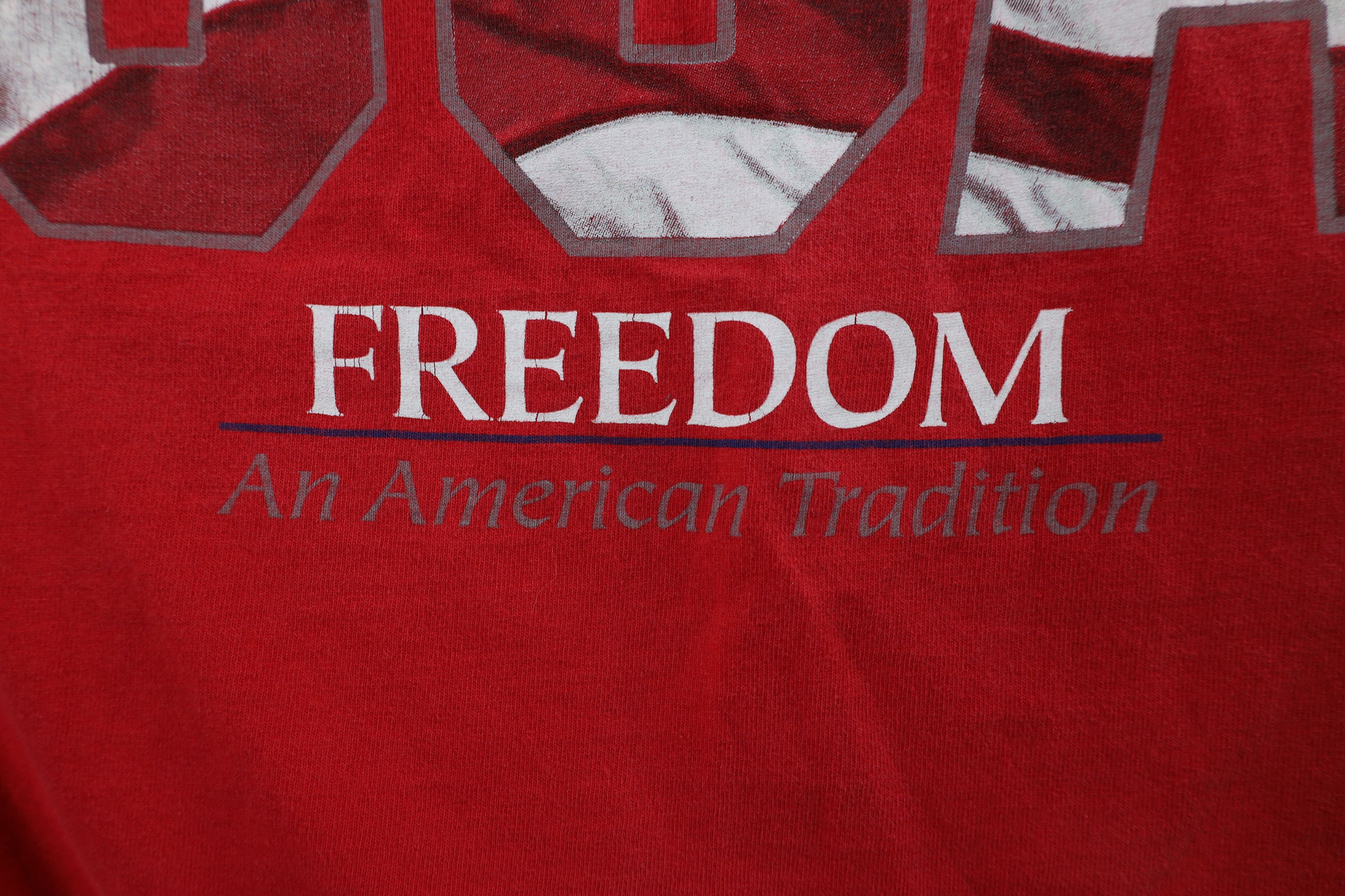 Vintage Vintage 90s Streetwear Spell Out USA Freedom T-Shirt Cotton Size US M / EU 48-50 / 2 - 5 Thumbnail