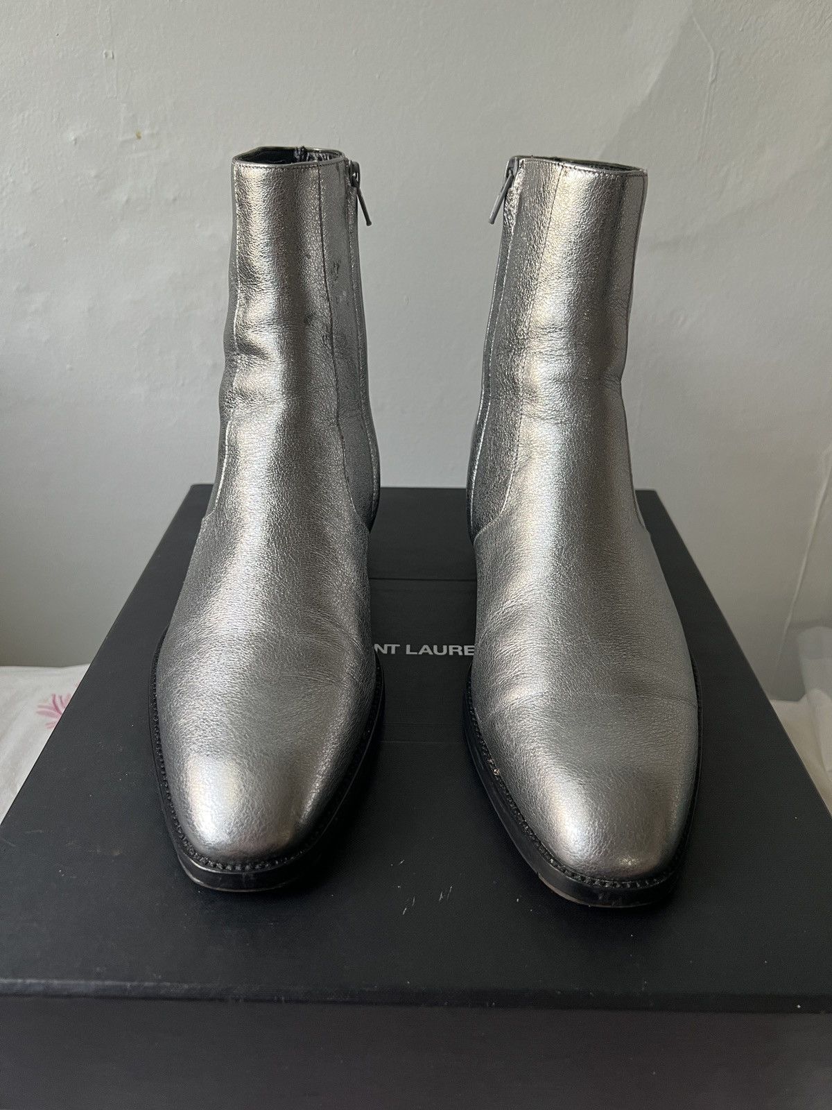 Hedi Slimane YSL Hedi Slimane Saint Laurent Wyatt 40 Silver Leather Boots Size US 8 / EU 41 - 3 Thumbnail