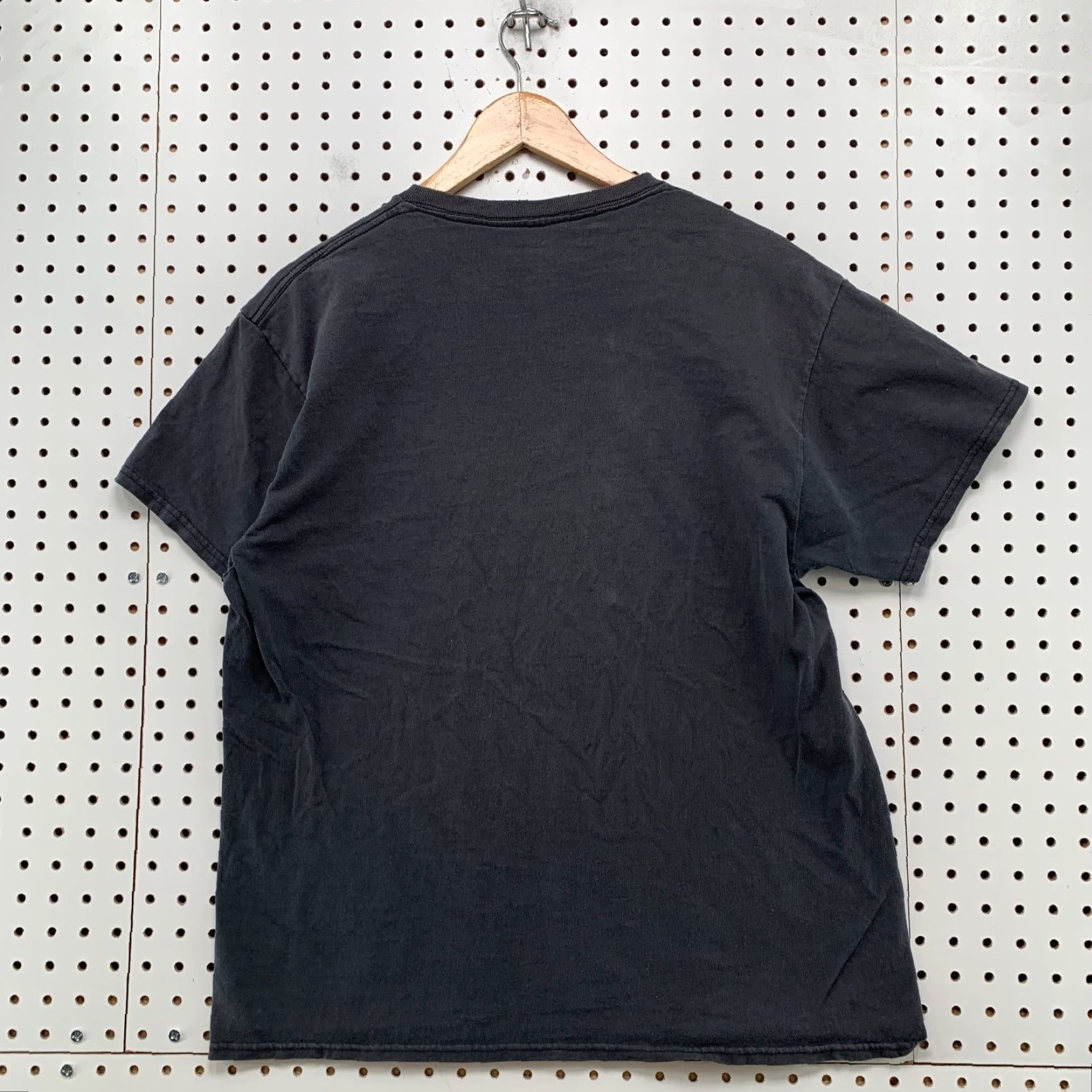 GAS Gas Monkey Garage Shirt Mens L Black Faded Car Tv Show Restoration Graphic Print N/A? Size US L / EU 52-54 / 3 - 2 Thumbnail