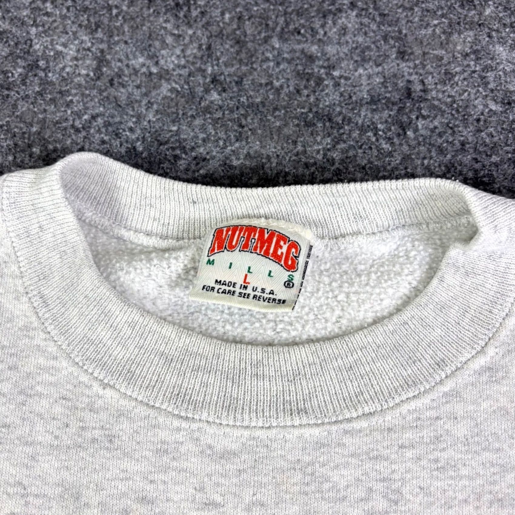 Nutmeg VINTAGE Nutmeg Mills Notre Dame Fightin Irish Sweatshirt Large Grey 90s USA Nutmeg Mills Crew Neck Long Sleeve Graphic Print Logo Men L Size US L / EU 52-54 / 3 - 3 Thumbnail