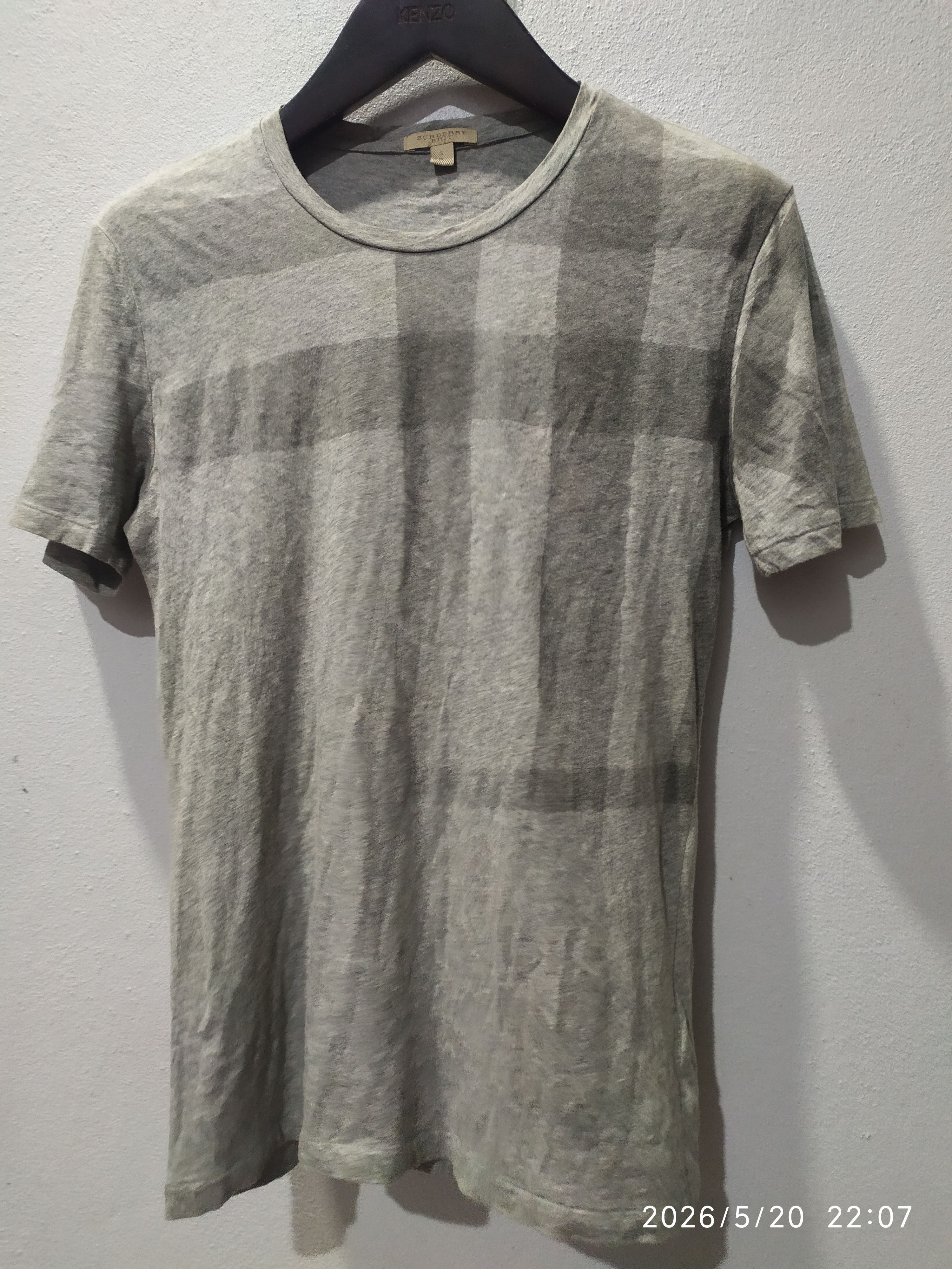 Burberry Burberry Brit T shirt Size US S / EU 44-46 / 1 - 1 Thumbnail