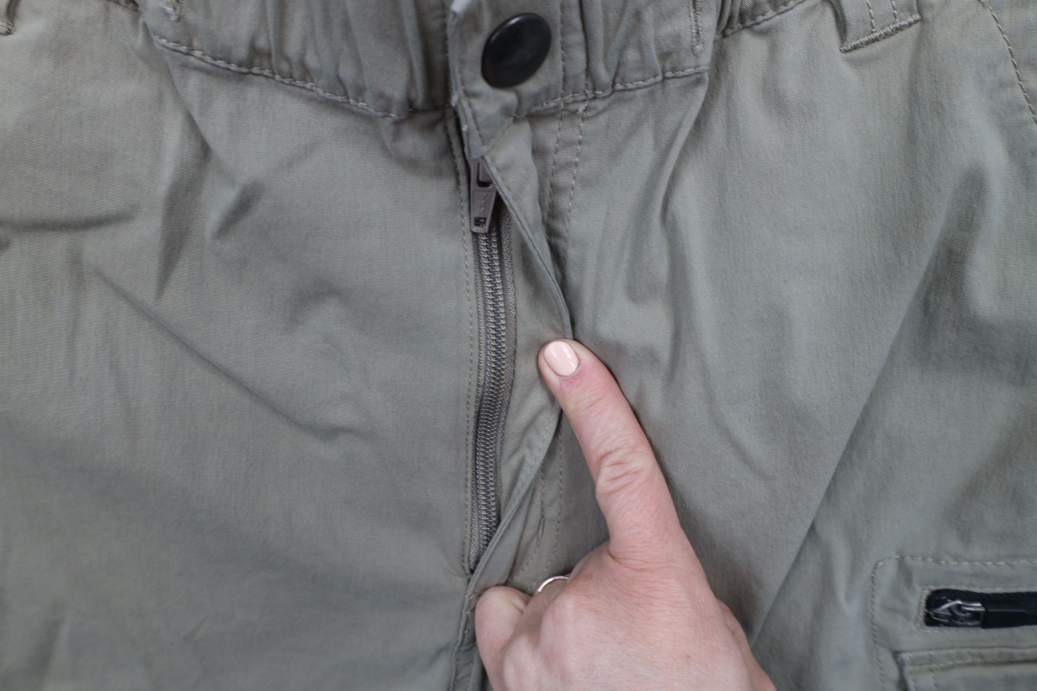 Vintage Vintage 90s Y2K Streetwear Wide Leg Convertible Cargo Pants Size US 34 / EU 50 - 9 Thumbnail
