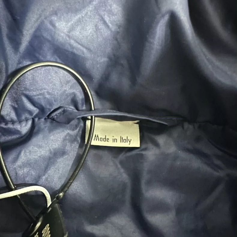 Gucci Gucci Blue Stitching Embroidery Down Jacket 2502-Nextarrow Size US L / EU 52-54 / 3 - 5 Thumbnail