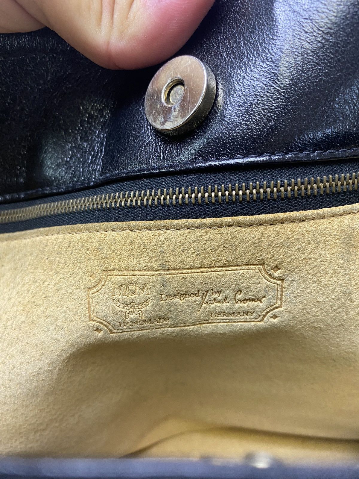 Japanese Brand × MCM MCM Tote Bag Vintage Leather Bag Made in Germany Size ONE SIZE - 14 Thumbnail