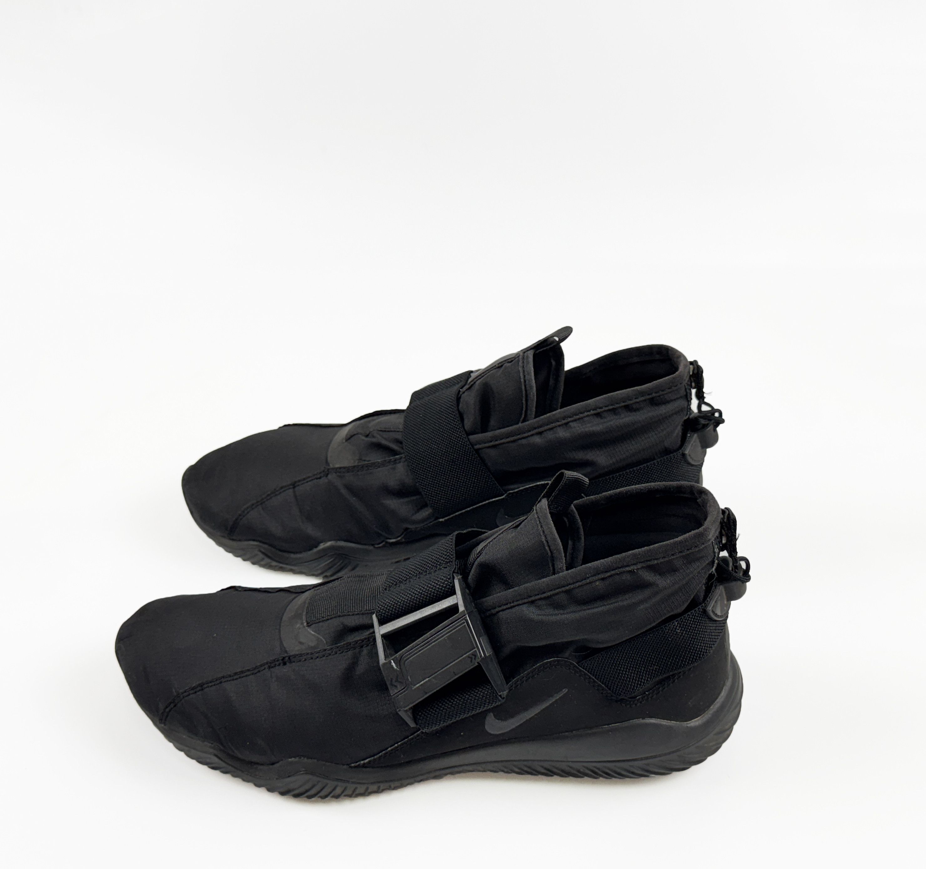 Nike NIKE Komyuter QS Triple Black Tech Wear Sneakers Size US 10.5 / EU 43-44 - 1 Thumbnail