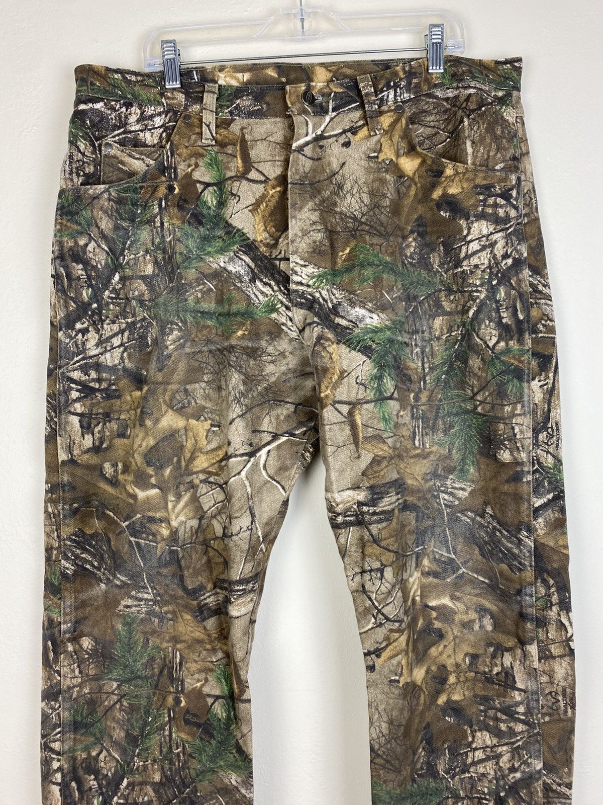 Vintage Vintage Wrangler Pro Gear Realtree Camo Pants y2k rare Size US 38 / EU 54 - 2 Thumbnail