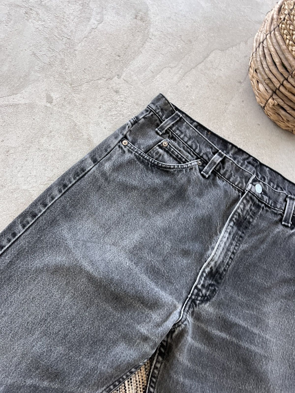 Levi's Vintage Levis 505 Denim Jeans 38x30 Grey Straight Fit Size US 38 / EU 54 - 8 Thumbnail