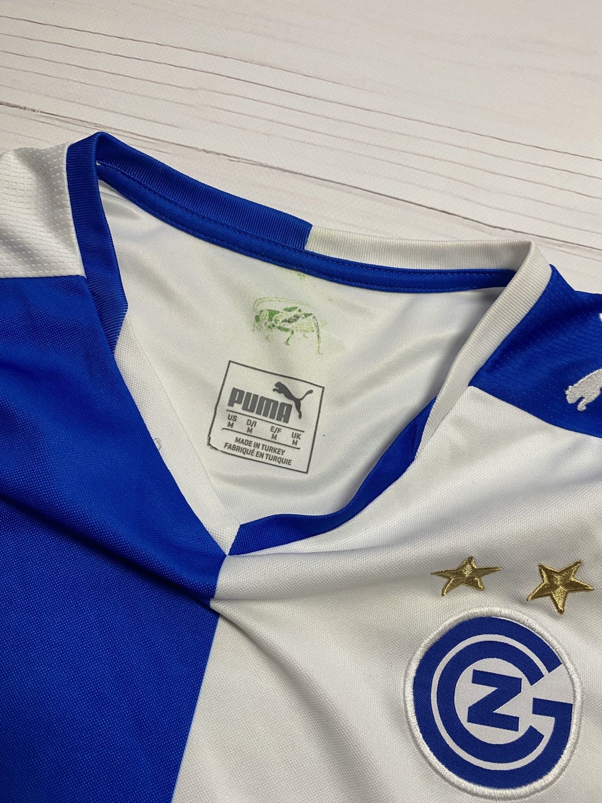 Puma × Vintage Puma Grasshoppers Club Zűrich 2015/16 home soccer jersey y2k Size US M / EU 48-50 / 2 - 3 Thumbnail