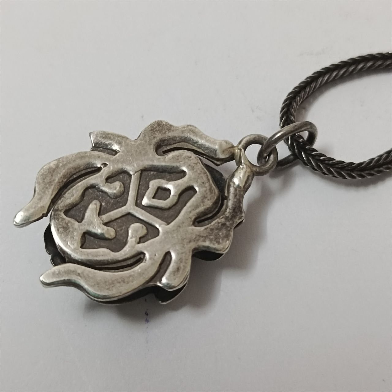 Vintage 925 silver scarab beetle pendant, Egyptian vintage jewelry Size ONE SIZE - 6 Thumbnail