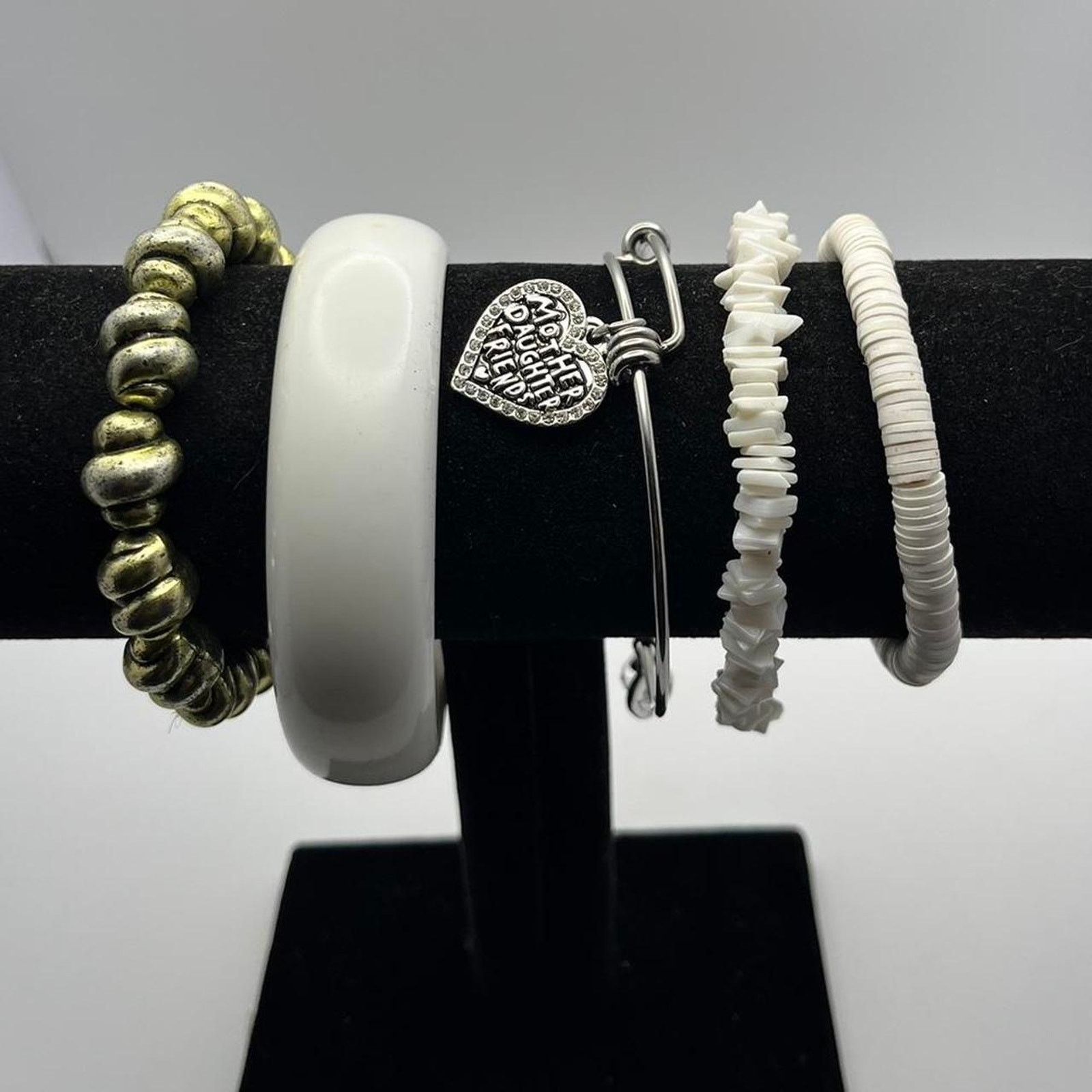 Other Vintage Silver & Gold Heart Bracelet Bundle Size ONE SIZE - 1 Thumbnail