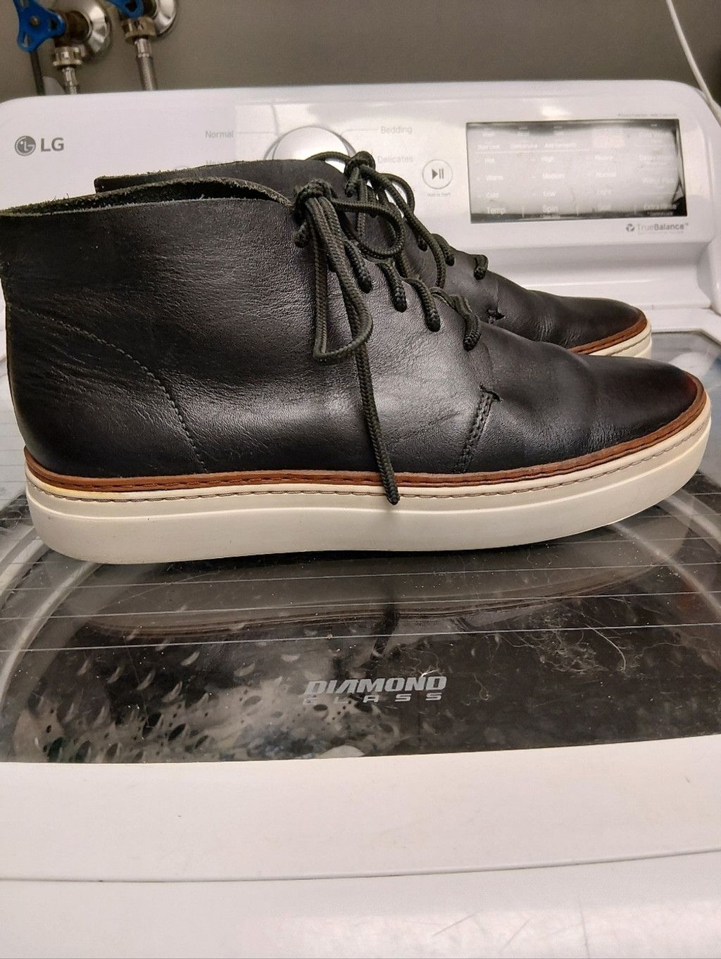 Cos COS Black Leather Lace-Up Chukka Boots with White Sole Size US 9 / EU 42 - 6 Thumbnail