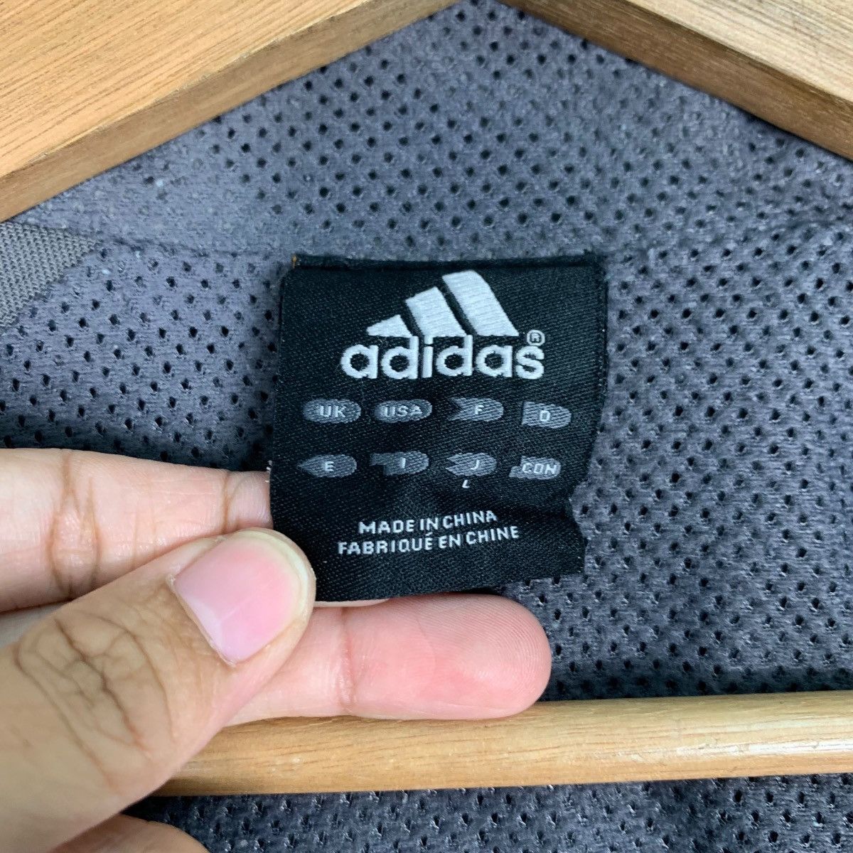 Adidas ADIDAS Side Tape Jacket #0533-C24 Size US L / EU 52-54 / 3 - 16 Thumbnail