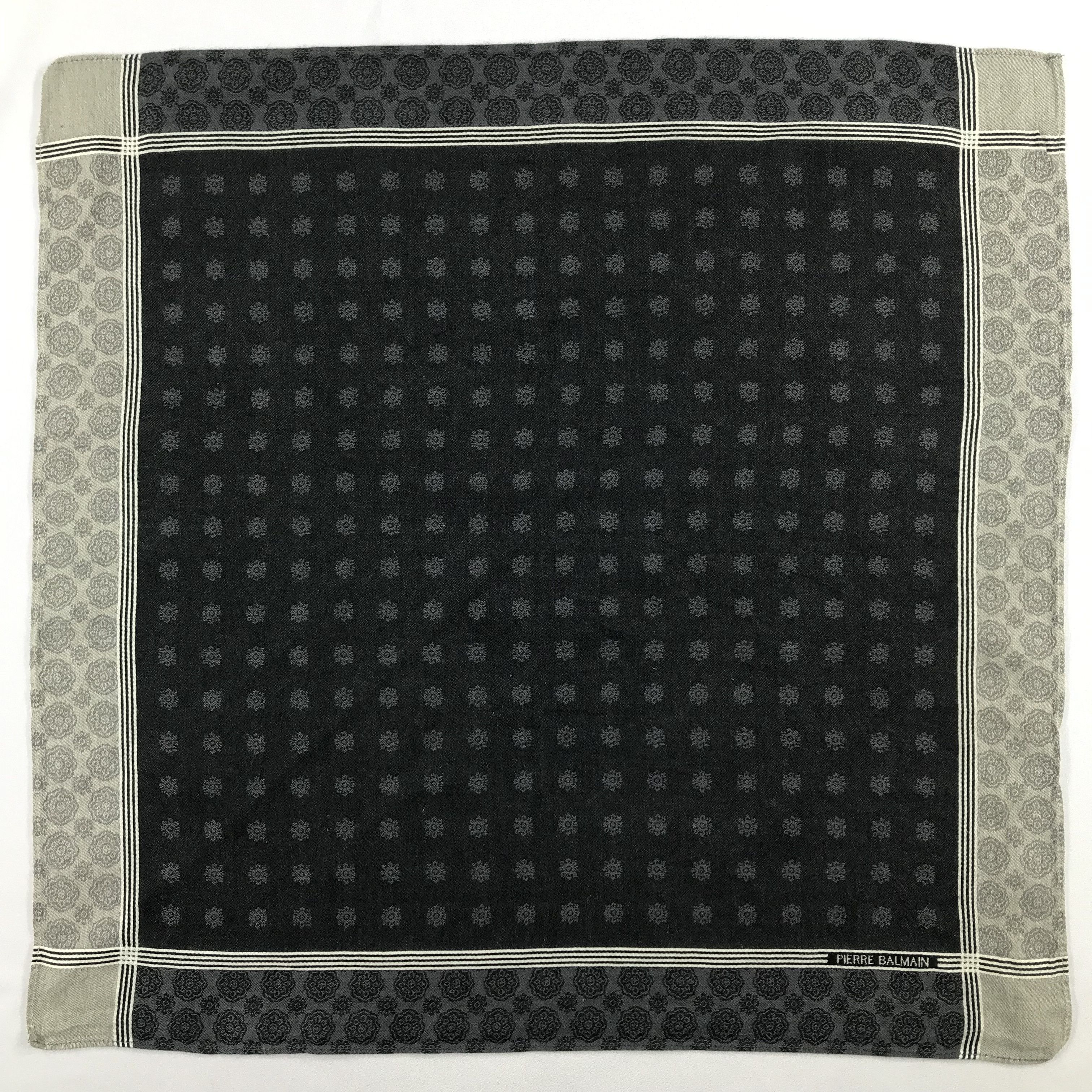 Pierre Balmain × Vintage Pierre Balmain Bandana / Handkerchief / Neckerchief -S2223 Size ONE SIZE - 1 Thumbnail